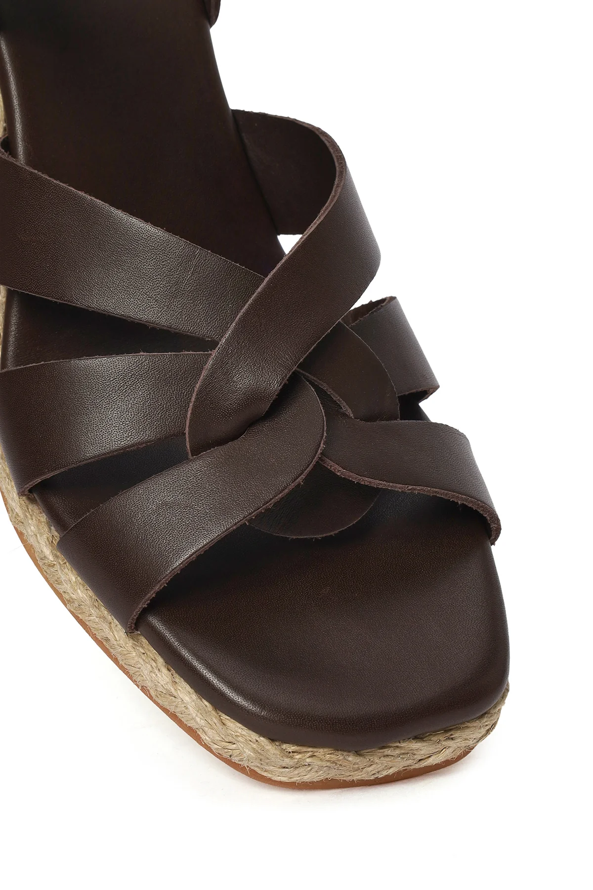 Kadın Kahverengi Bilekten Tokalı Dolgu Topuklu Deri Espadril Sandalet - Image 11