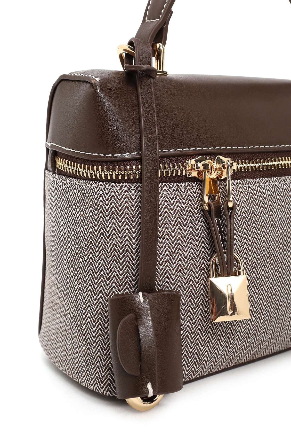 Kadın Kahverengi Uzun Askılı Kol Çantası - Image 8