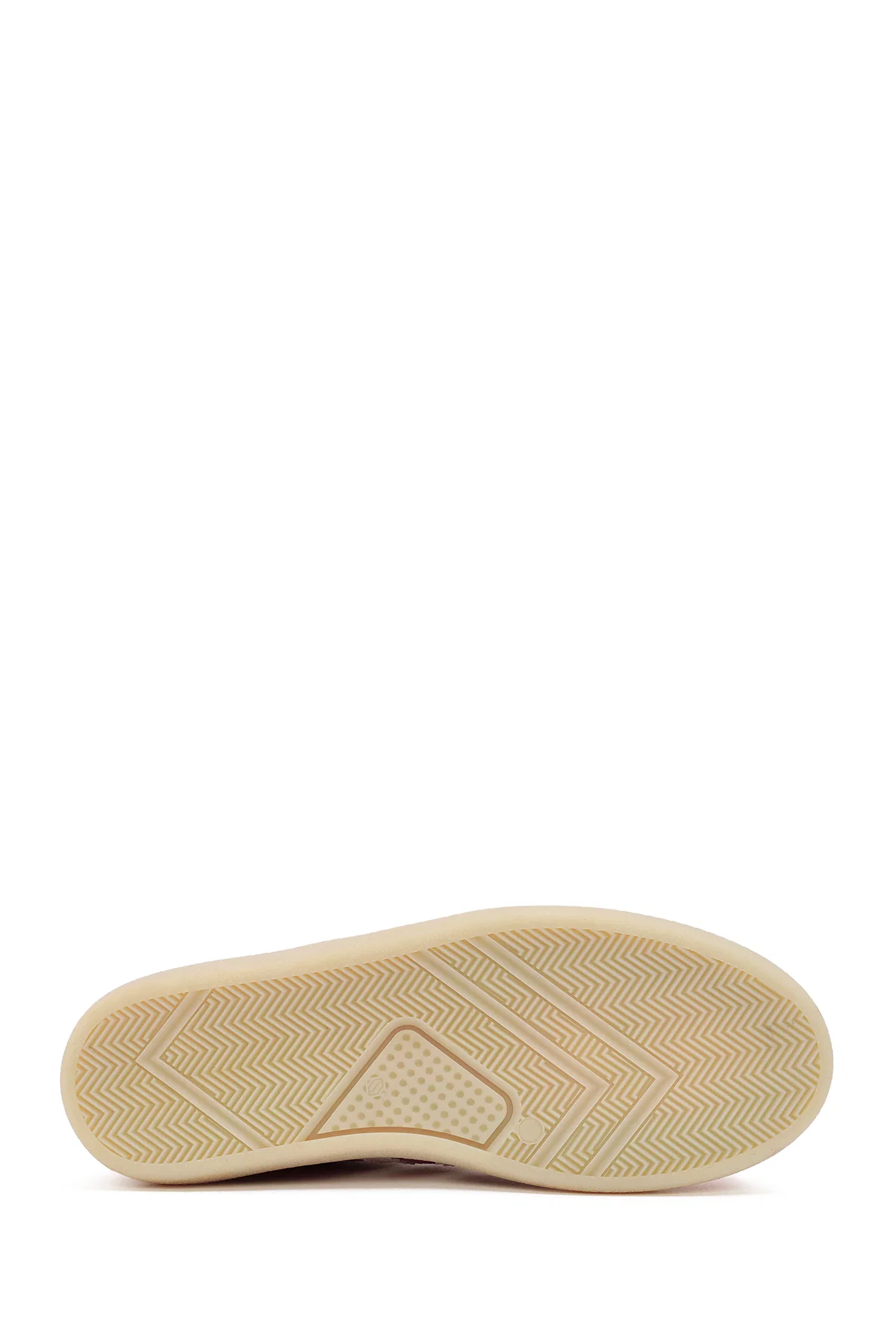 Kadın Kırmızı Bağcıklı Süet Deri Sneaker - Image 4
