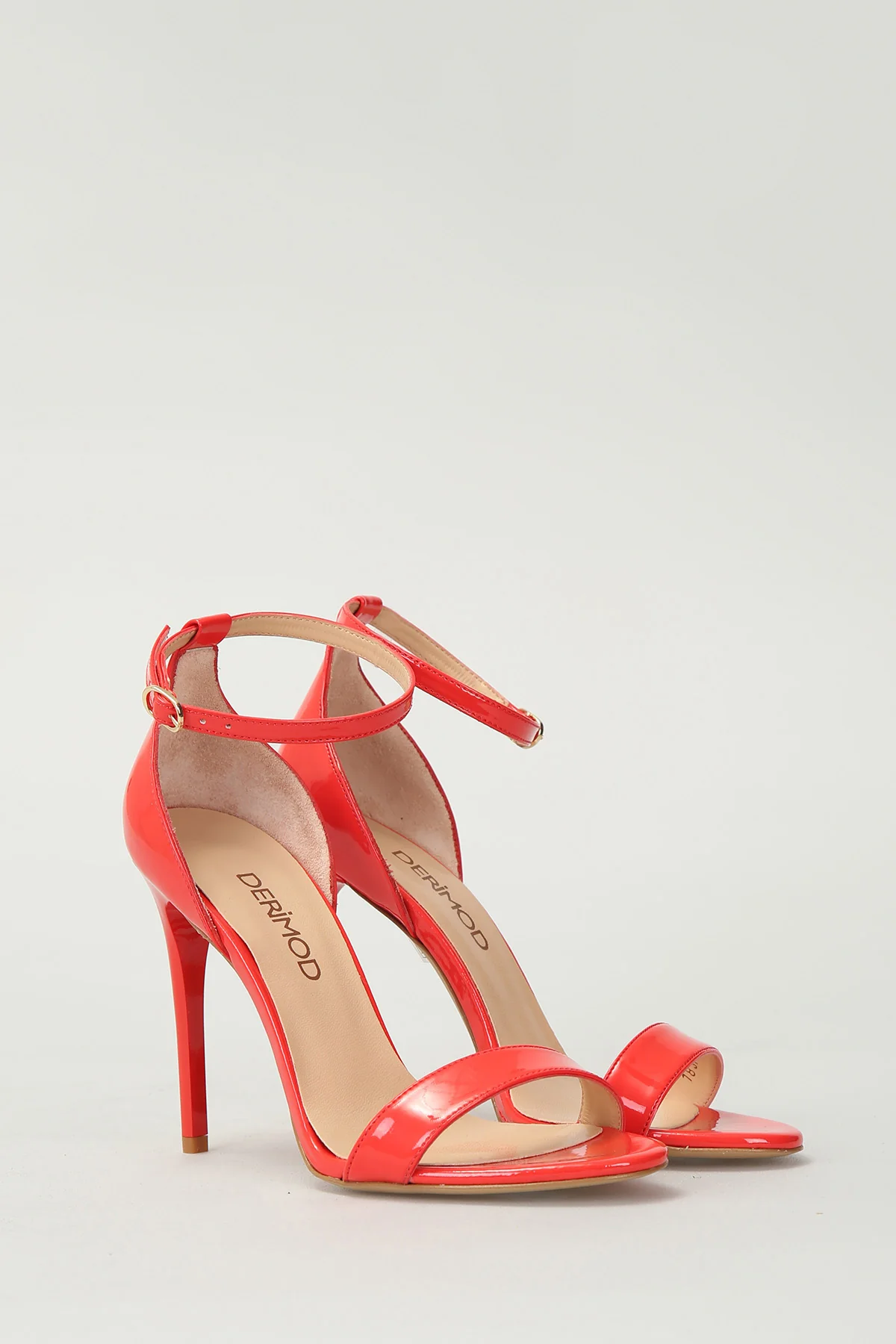 Kadın Kırmızı Suni Deri Sandalet - Image 11