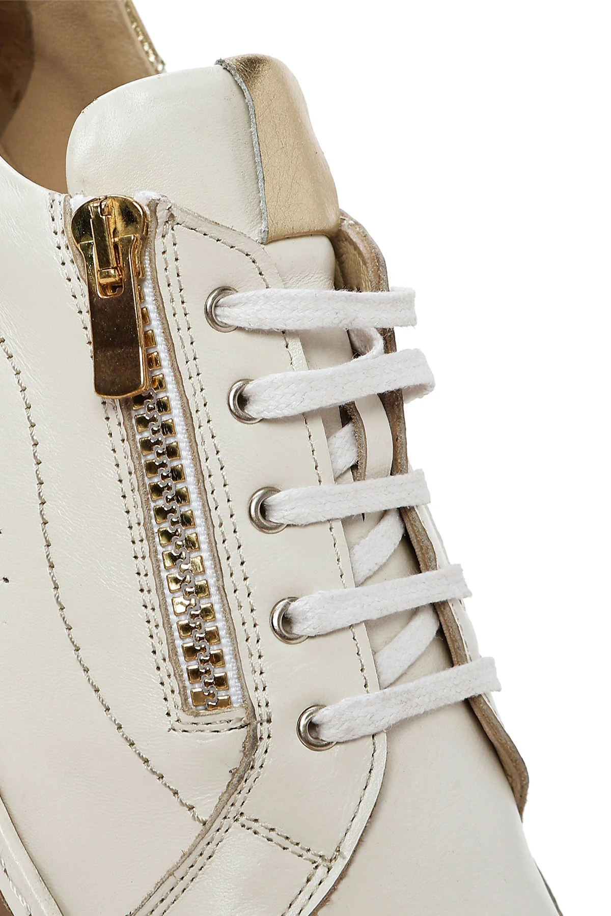 Kadın Krem Bağcıklı Deri Sneaker - Image 8