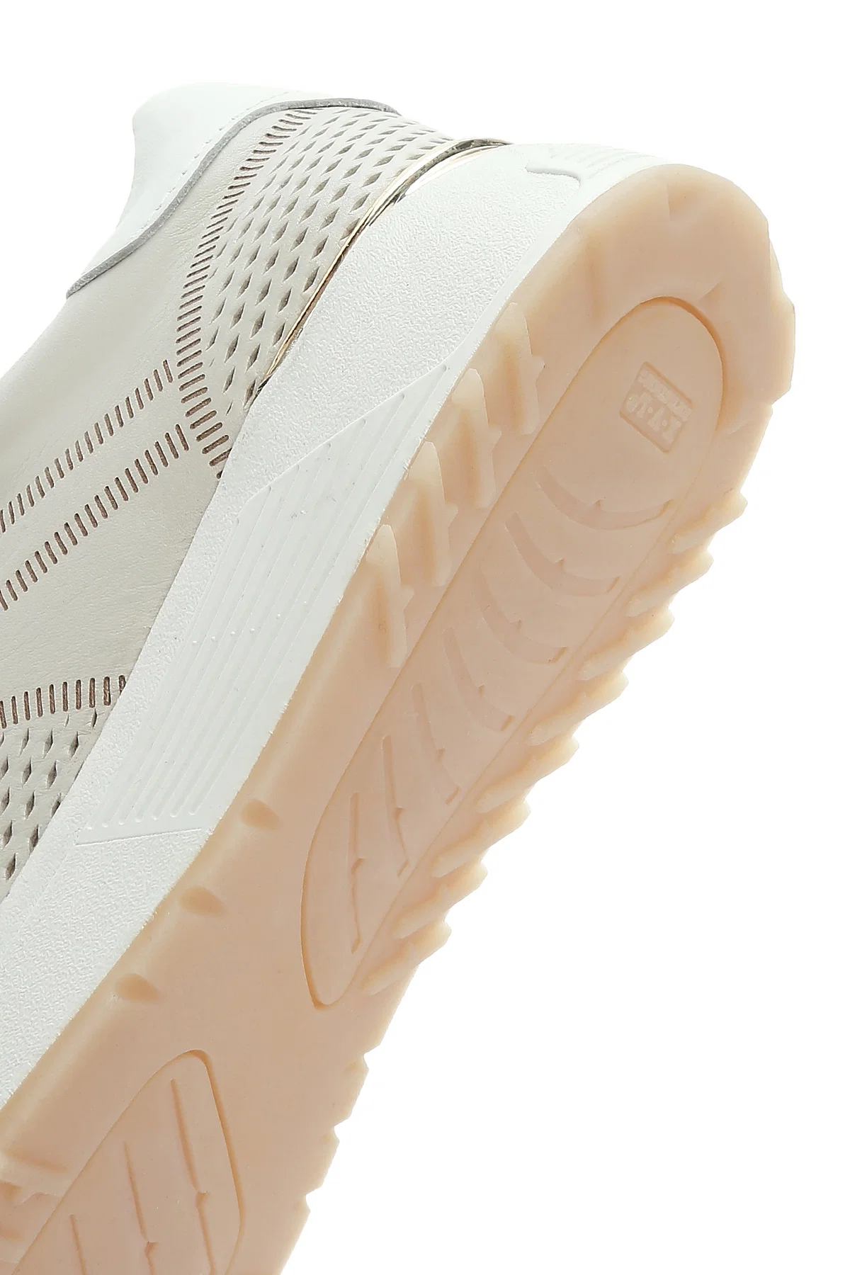 Kadın Krem Bağcıklı Kalın Tabanlı Deri Sneaker - Image 8