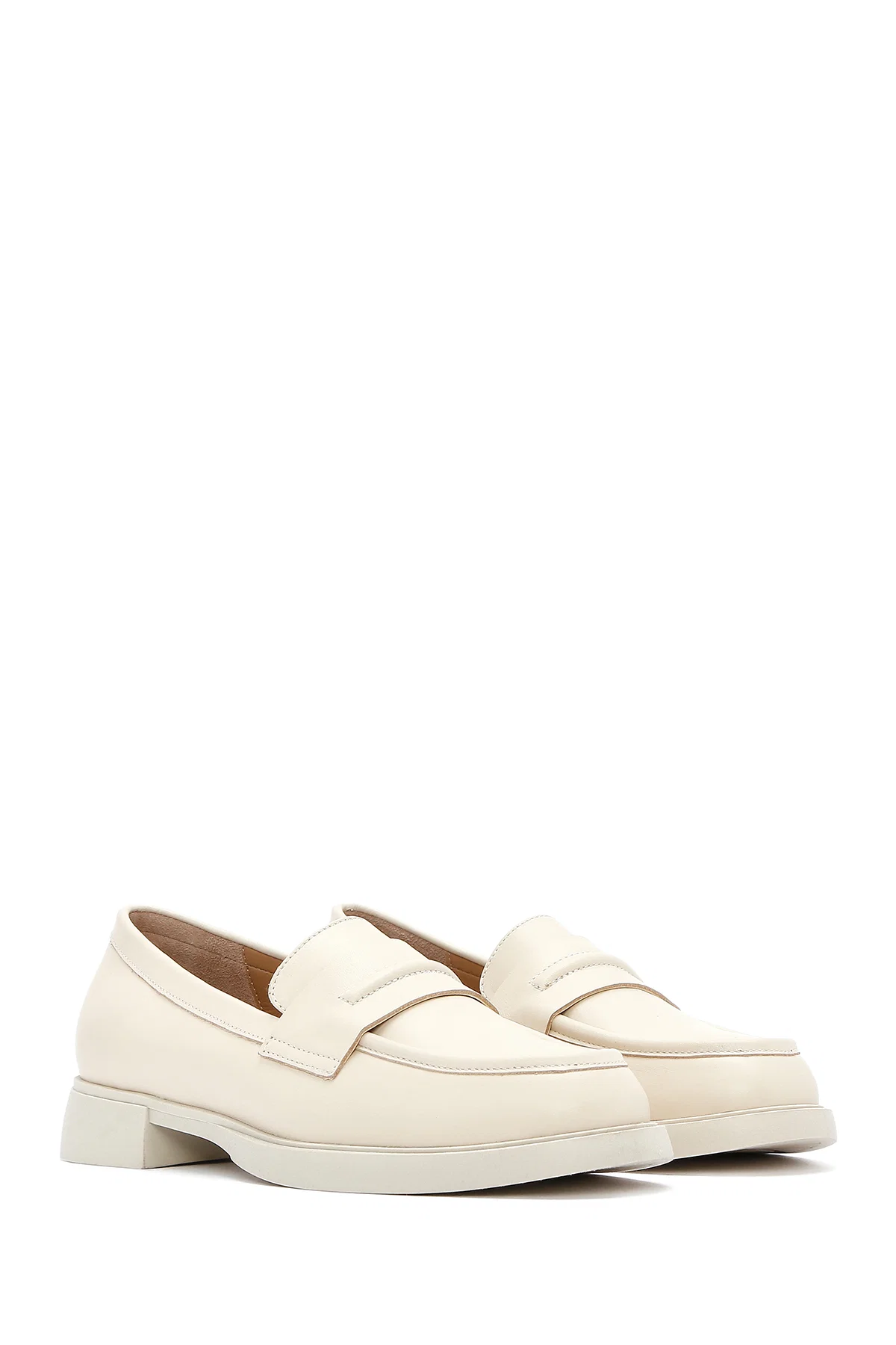 Kadın Krem Deri Maskülen Loafer - Image 3