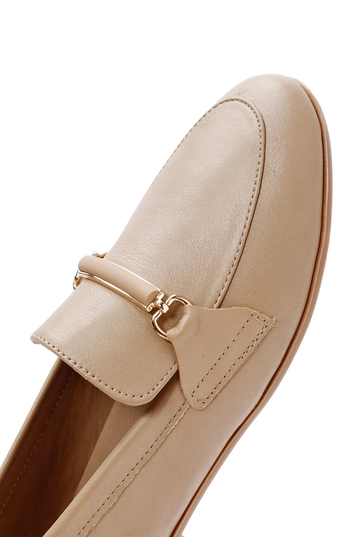 Kadın Pudra Toka Detaylı Deri Maskülen Loafer - Image 10