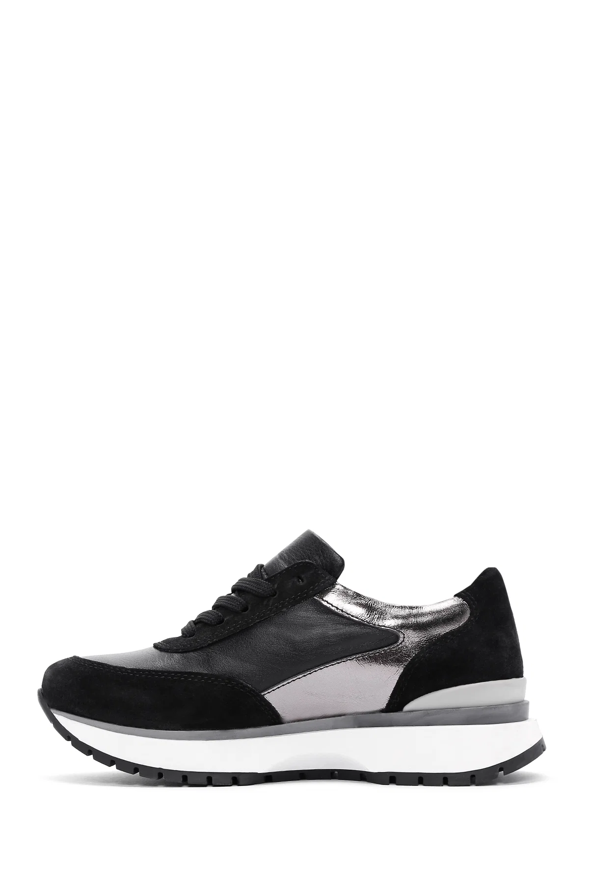 Kadın Siyah Bağcıklı Deri Sneaker - Image 2