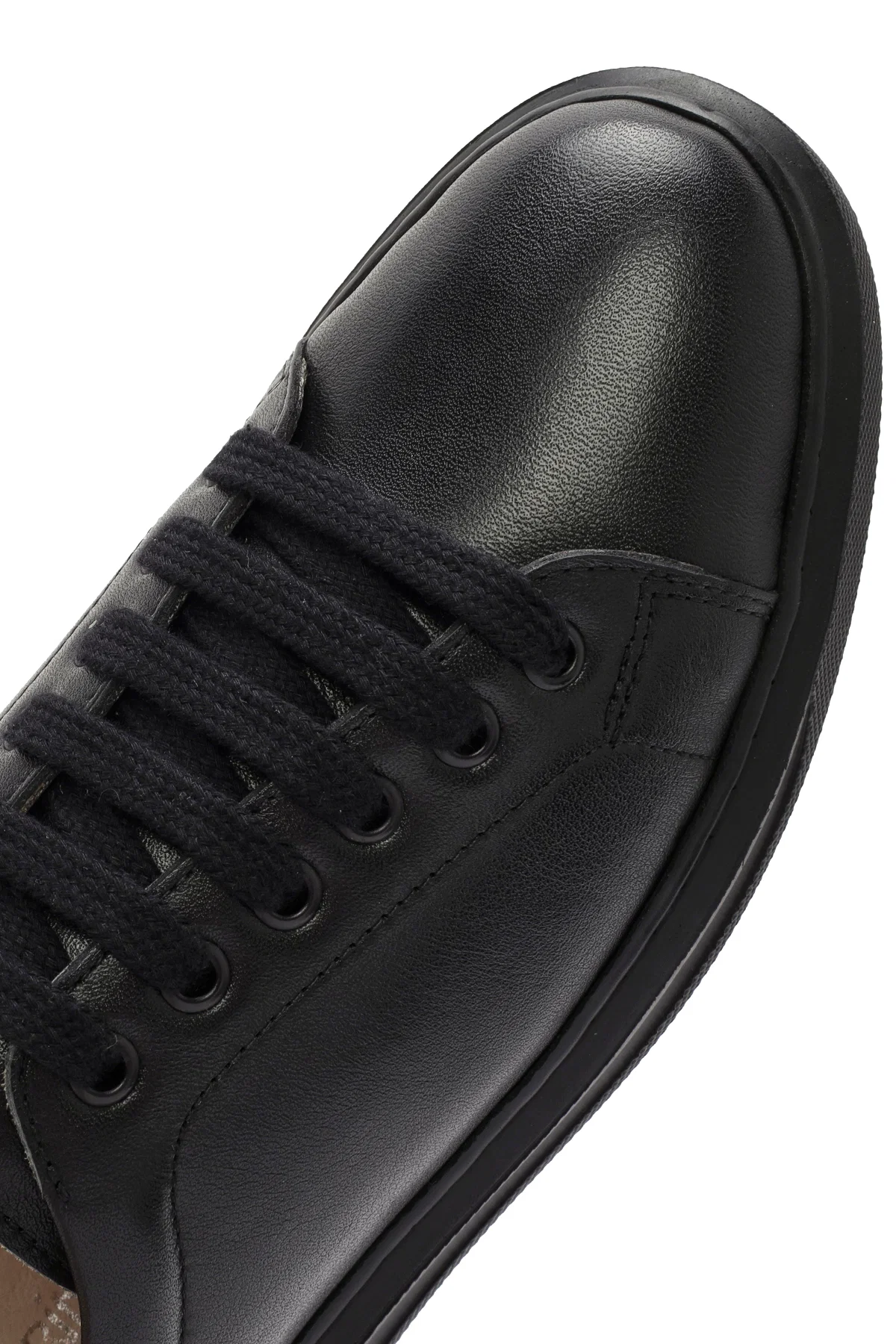 Kadın Siyah Bağcıklı Deri Sneaker - Image 10