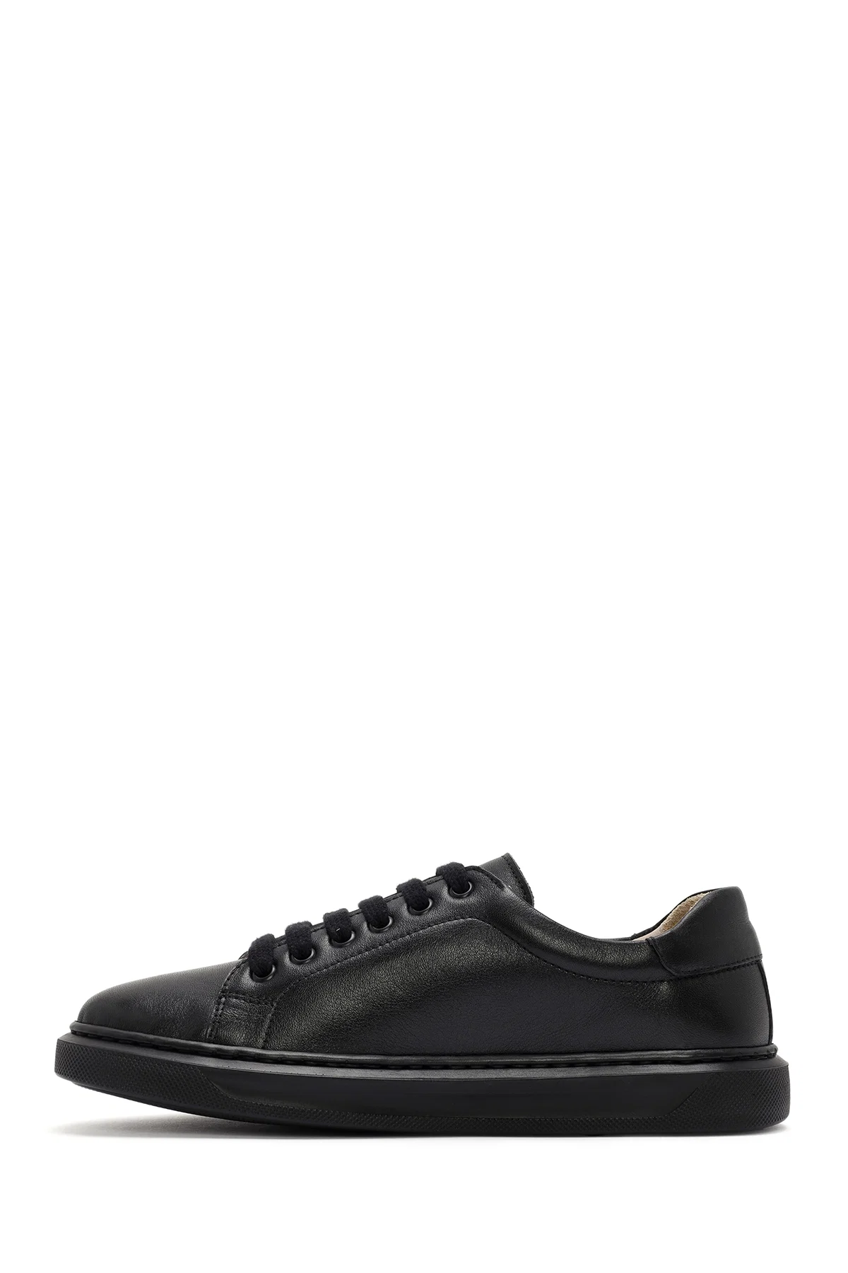 Kadın Siyah Bağcıklı Deri Sneaker - Image 2