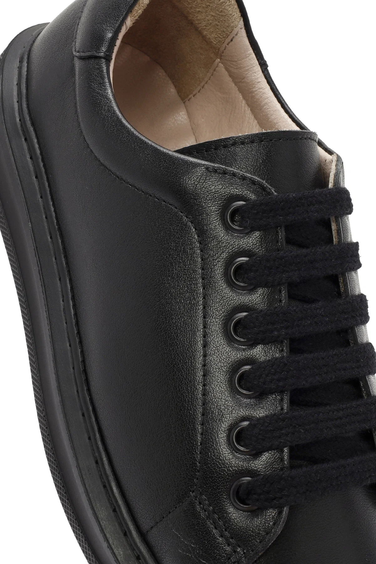 Kadın Siyah Bağcıklı Deri Sneaker - Image 9