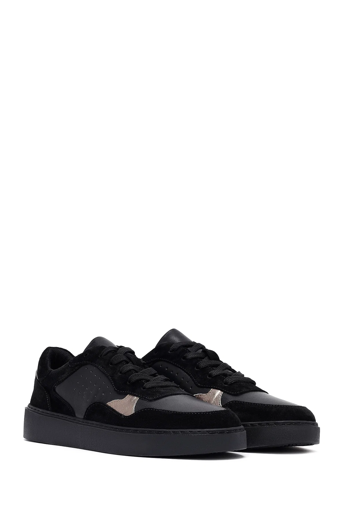 Kadın Siyah Bağcıklı Deri Sneaker - Image 3