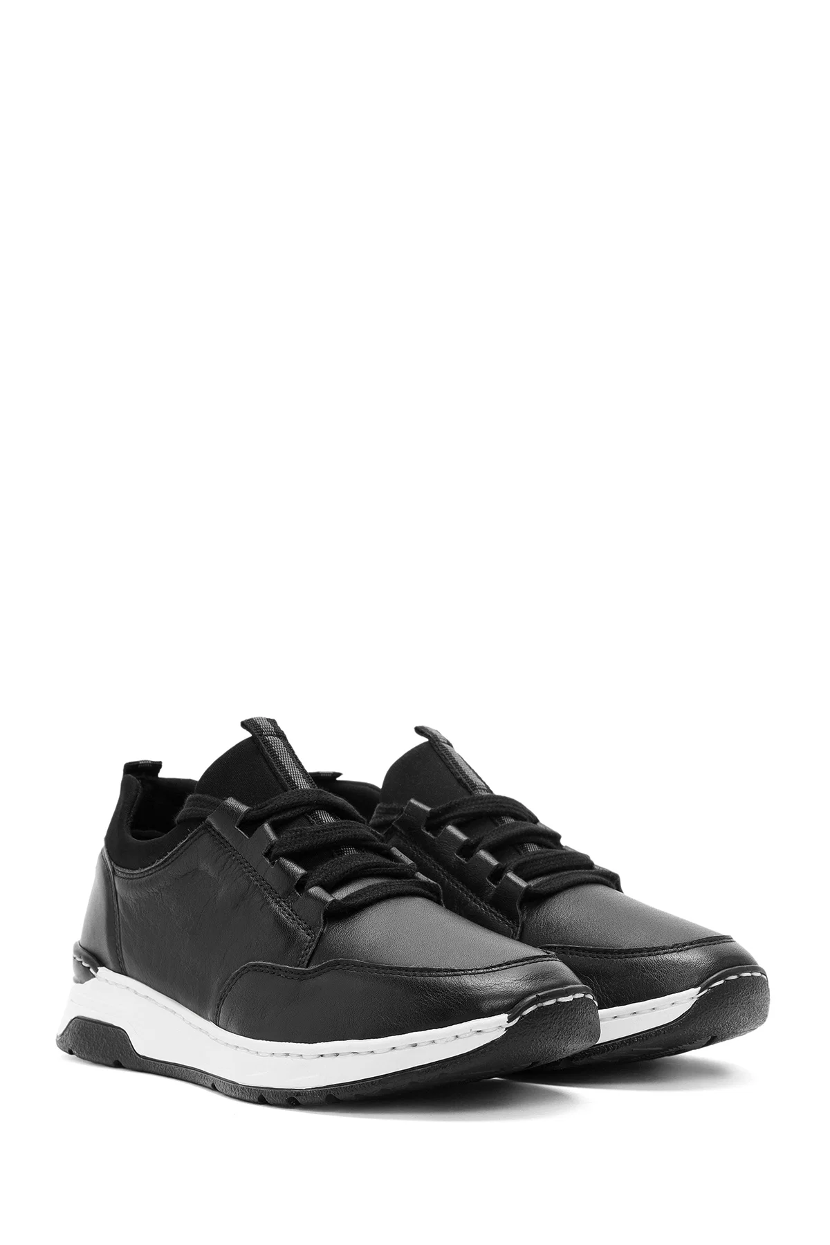 Kadın Siyah Bağcıklı Deri Sneaker - Image 3