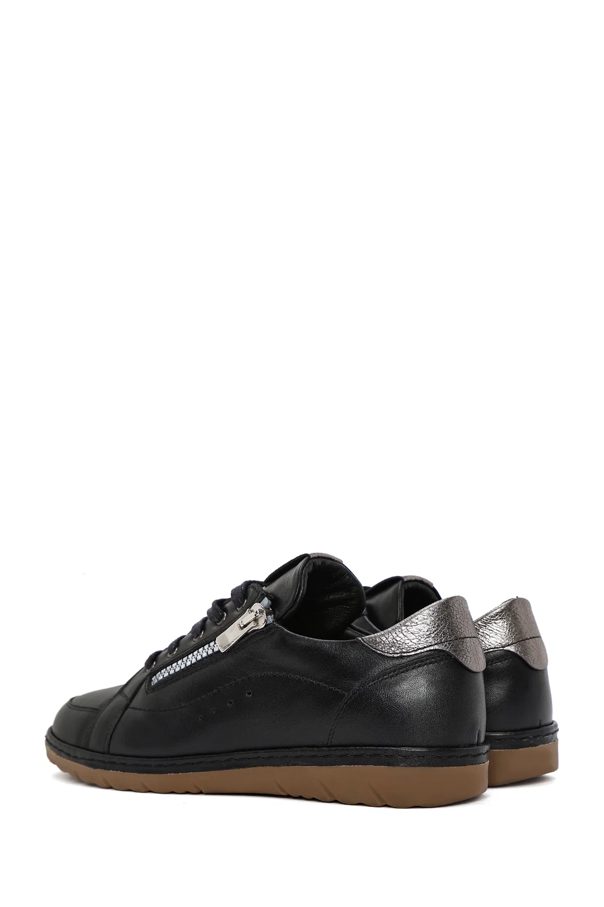 Kadın Siyah Bağcıklı Deri Sneaker - Image 5