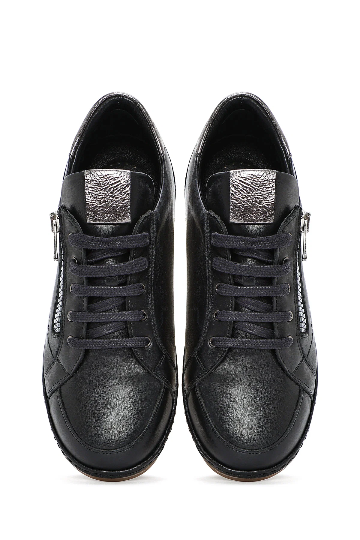 Kadın Siyah Bağcıklı Deri Sneaker - Image 6