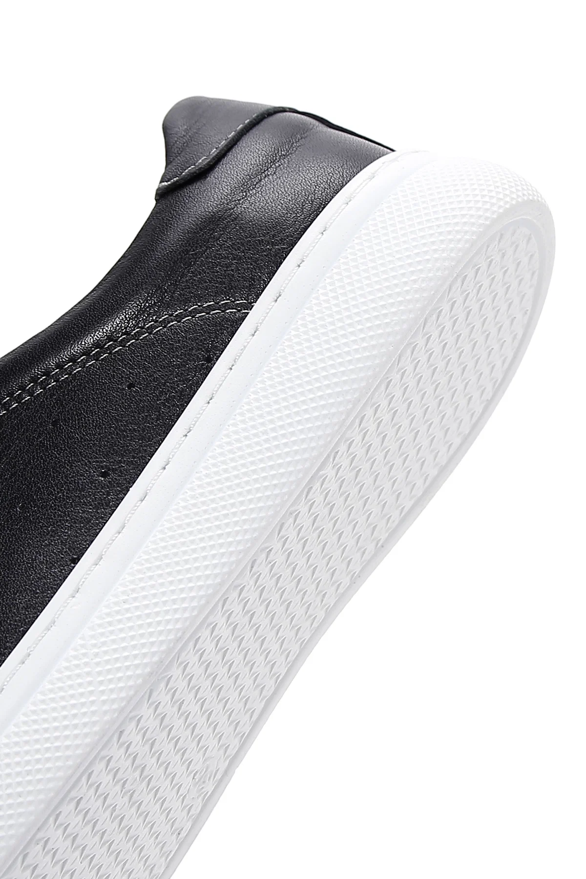 Kadın Siyahh Bağcıklı Deri Sneaker - Image 8