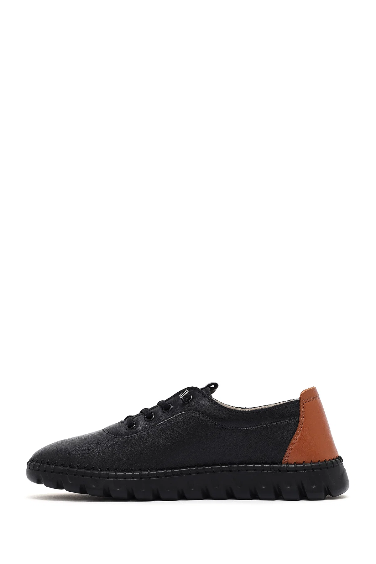 Kadın Siyah Bağcıklı Deri Sneaker - Image 2