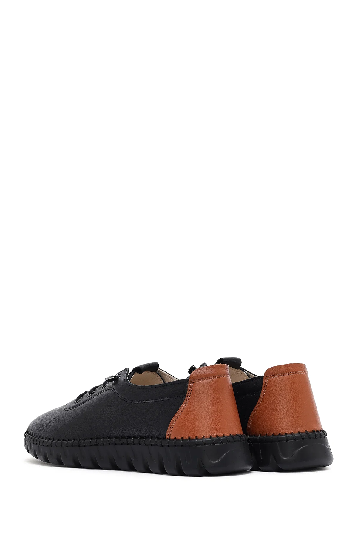 Kadın Siyah Bağcıklı Deri Sneaker - Image 5