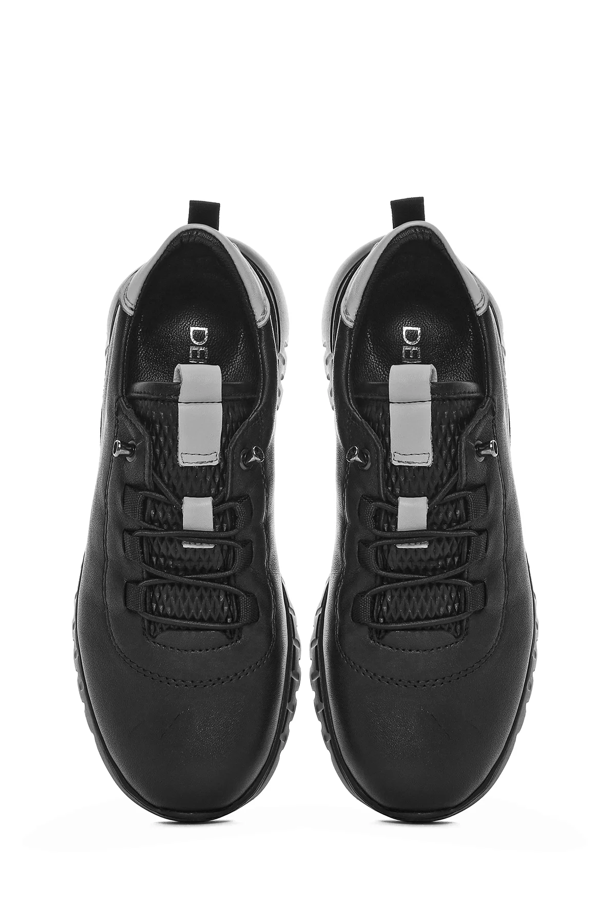 Kadın Siyah Bağcıklı Deri Sneaker - Image 7