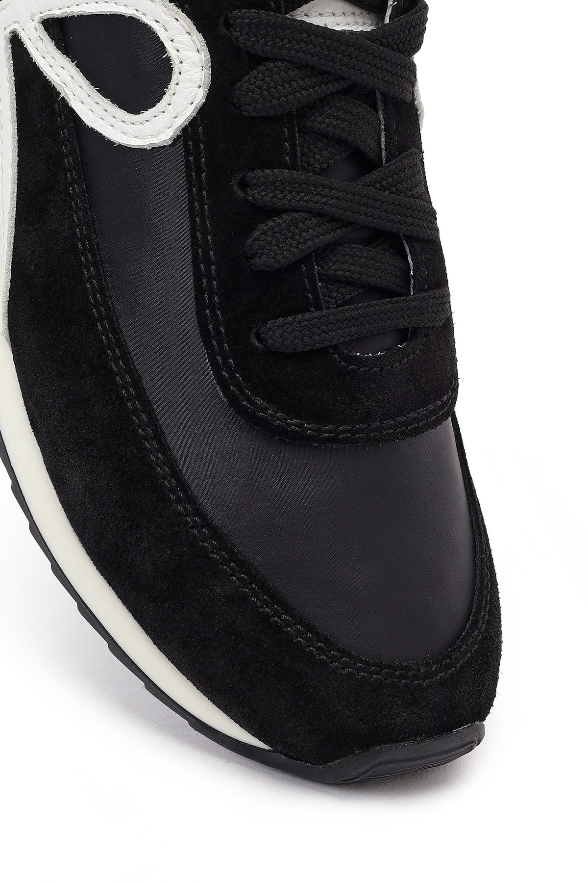 Kadın Siyah Bağcıklı Deri Sneaker - Image 9
