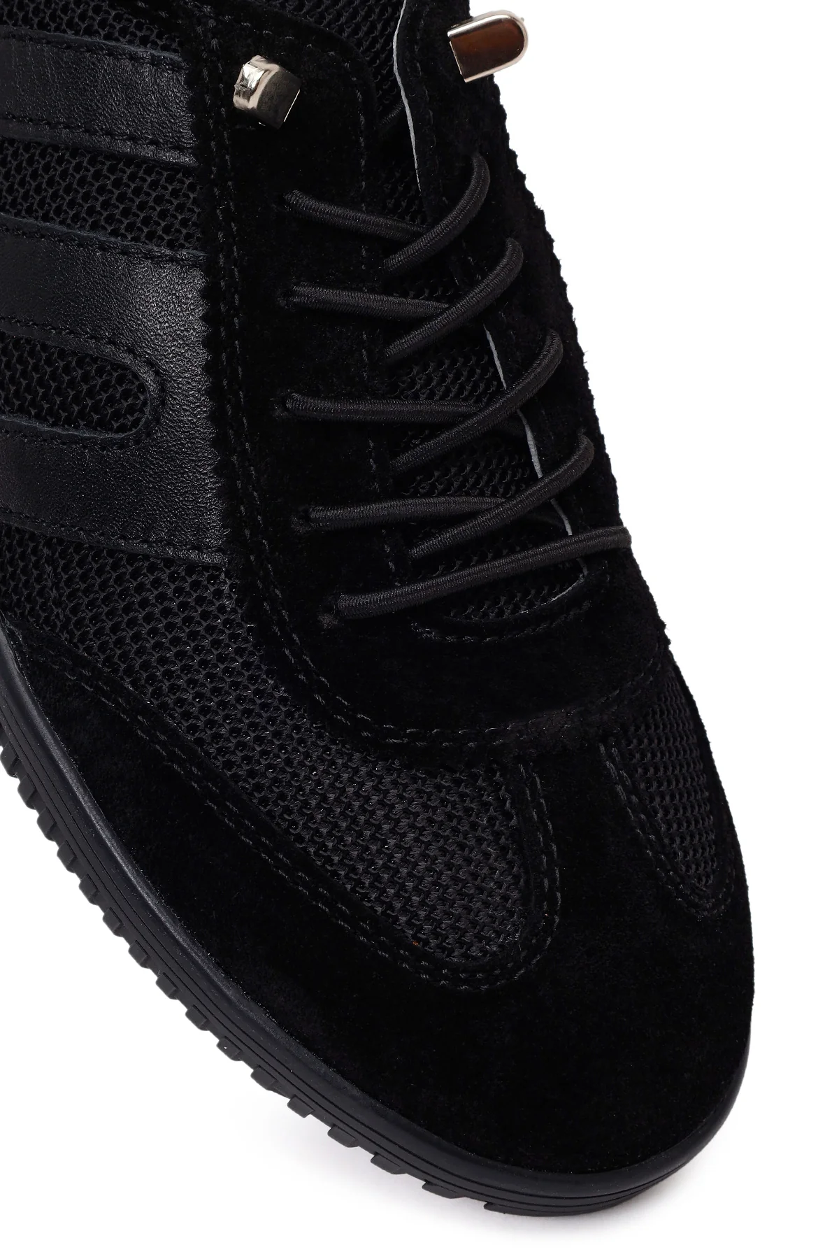 Kadın Siyah Bağcıklı Deri Sneaker - Image 9