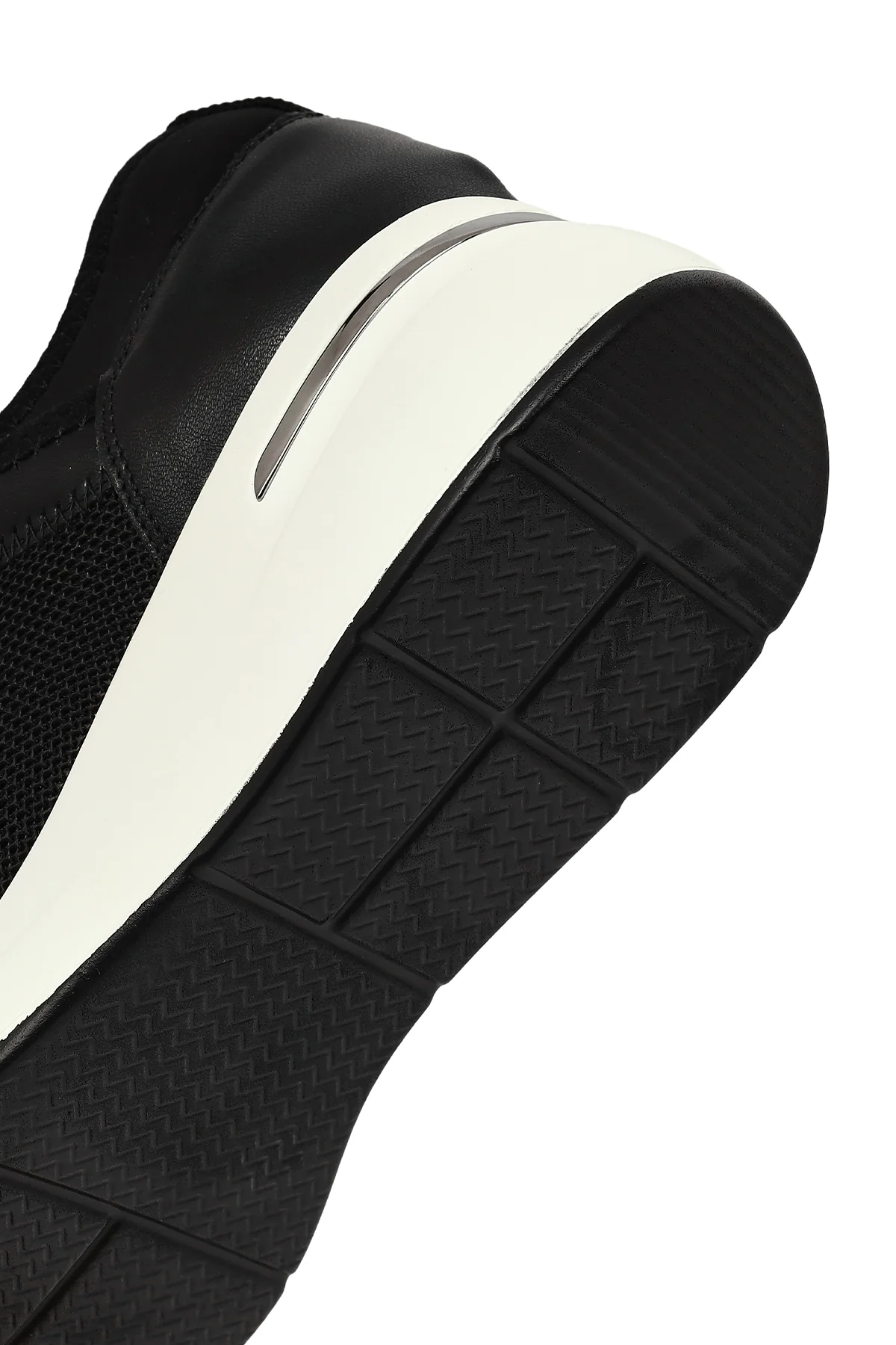 Kadın Siyah Bağcıklı Dolgu Topuklu Sneaker - Image 8