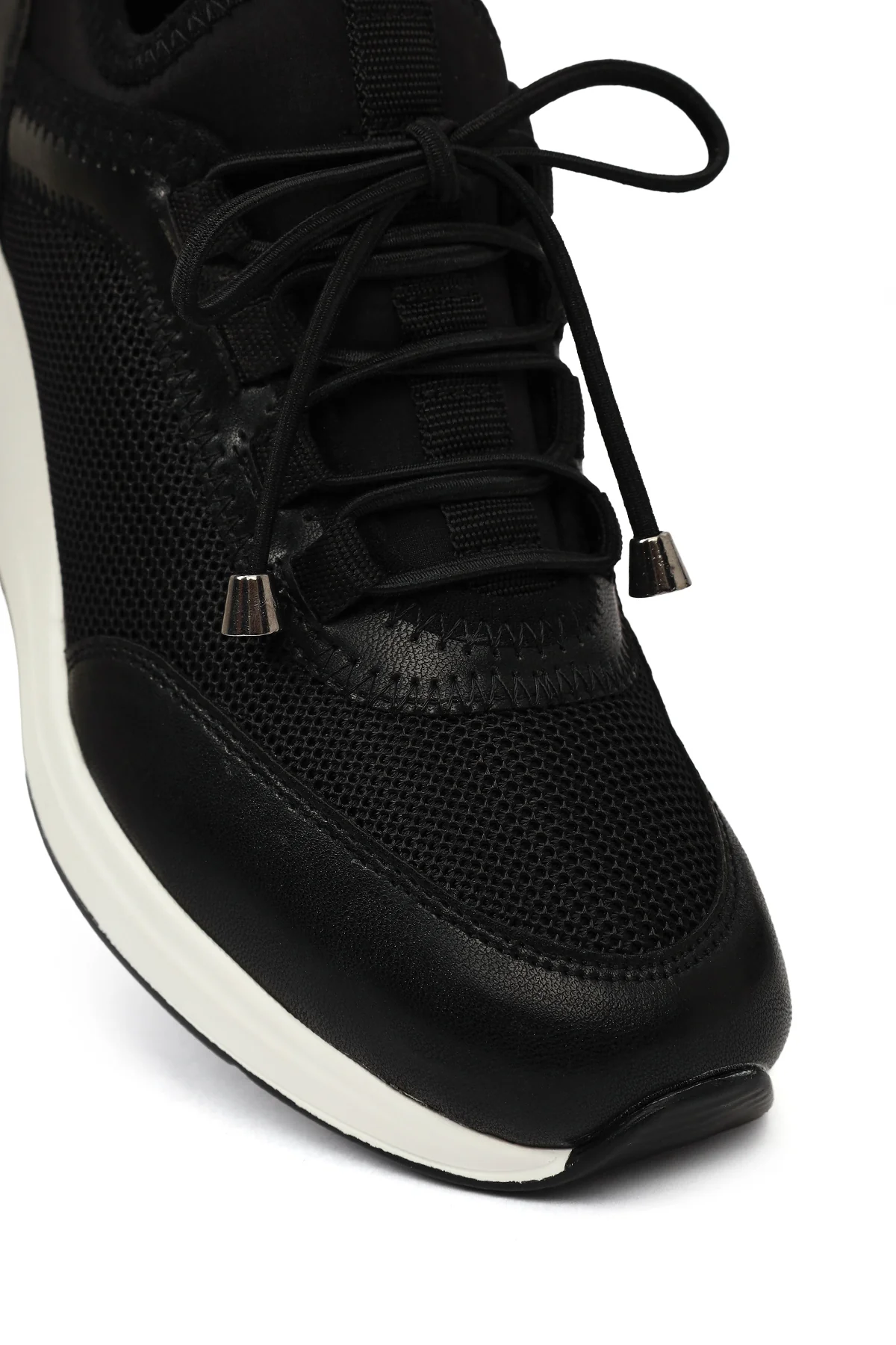Kadın Siyah Bağcıklı Dolgu Topuklu Sneaker - Image 9