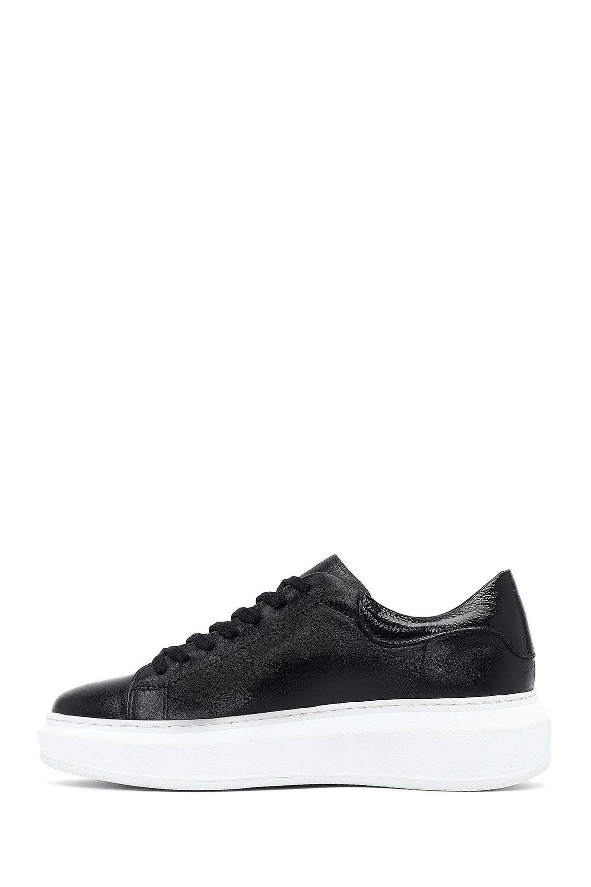 Kadın Siyah Bağcıklı Kalın Taban Deri Sneaker - Image 2