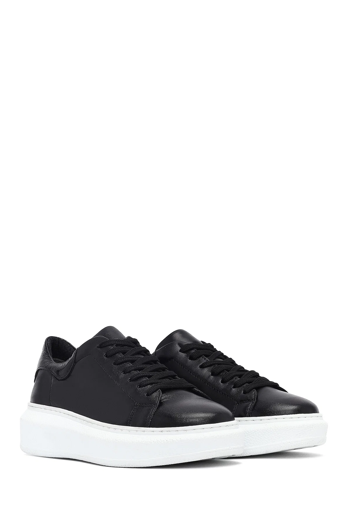 Kadın Siyah Bağcıklı Kalın Taban Deri Sneaker - Image 3