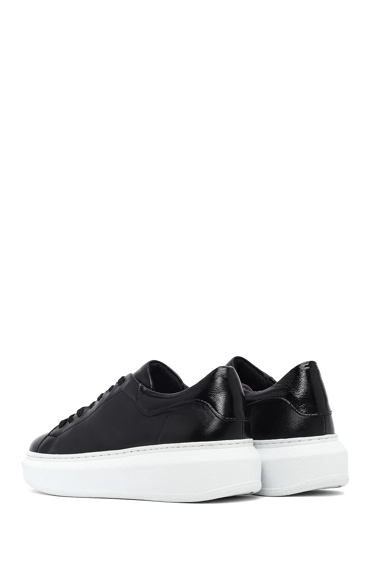 Kadın Siyah Bağcıklı Kalın Taban Deri Sneaker - Image 5