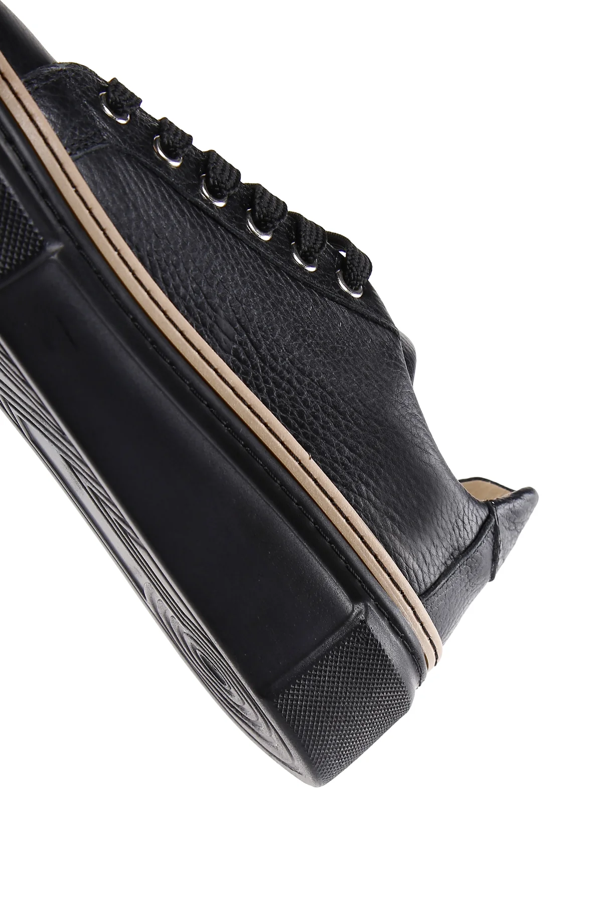 Kadın Siyah Bağcıklı Kalın Tabanlı Deri Sneaker - Image 7