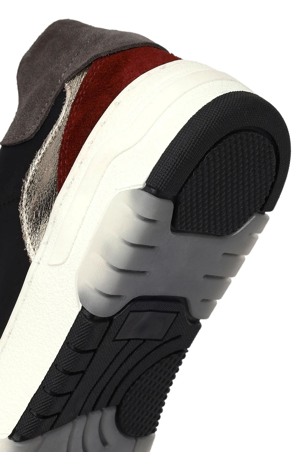Kadın Siyah Bağcıklı Kalın Tabanlı Deri Sneaker - Image 8