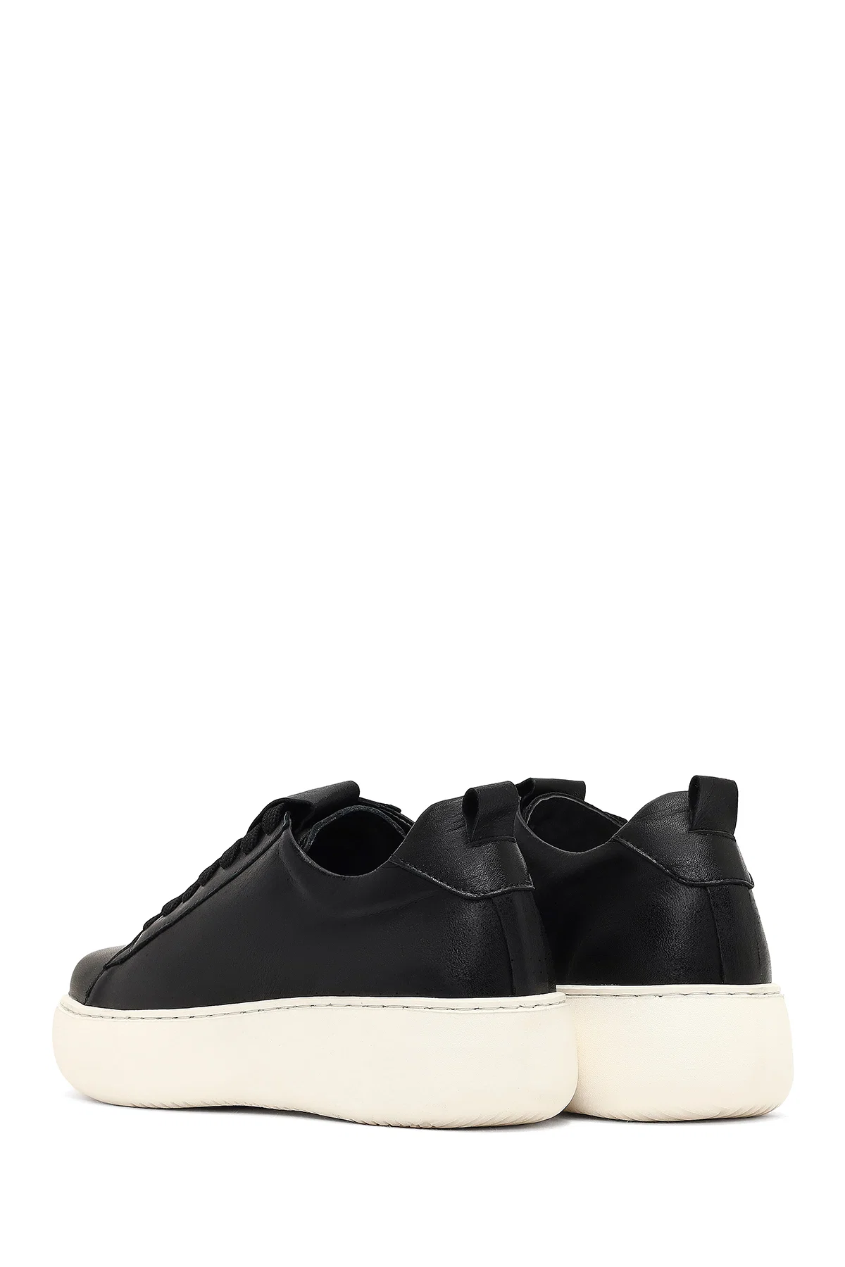 Kadın Siyah Bağcıklı Kalın Tabanlı Deri Sneaker - Image 5