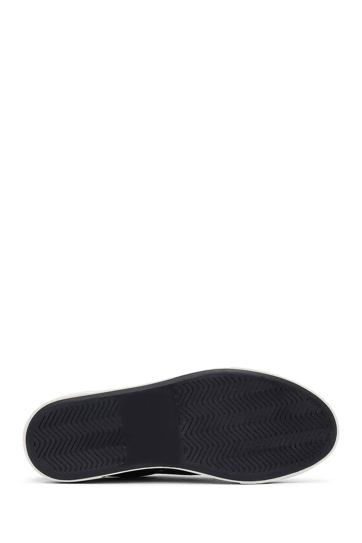 Kadın Siyah Bağcıklı Kalın Tabanlı Deri Sneaker - Image 4