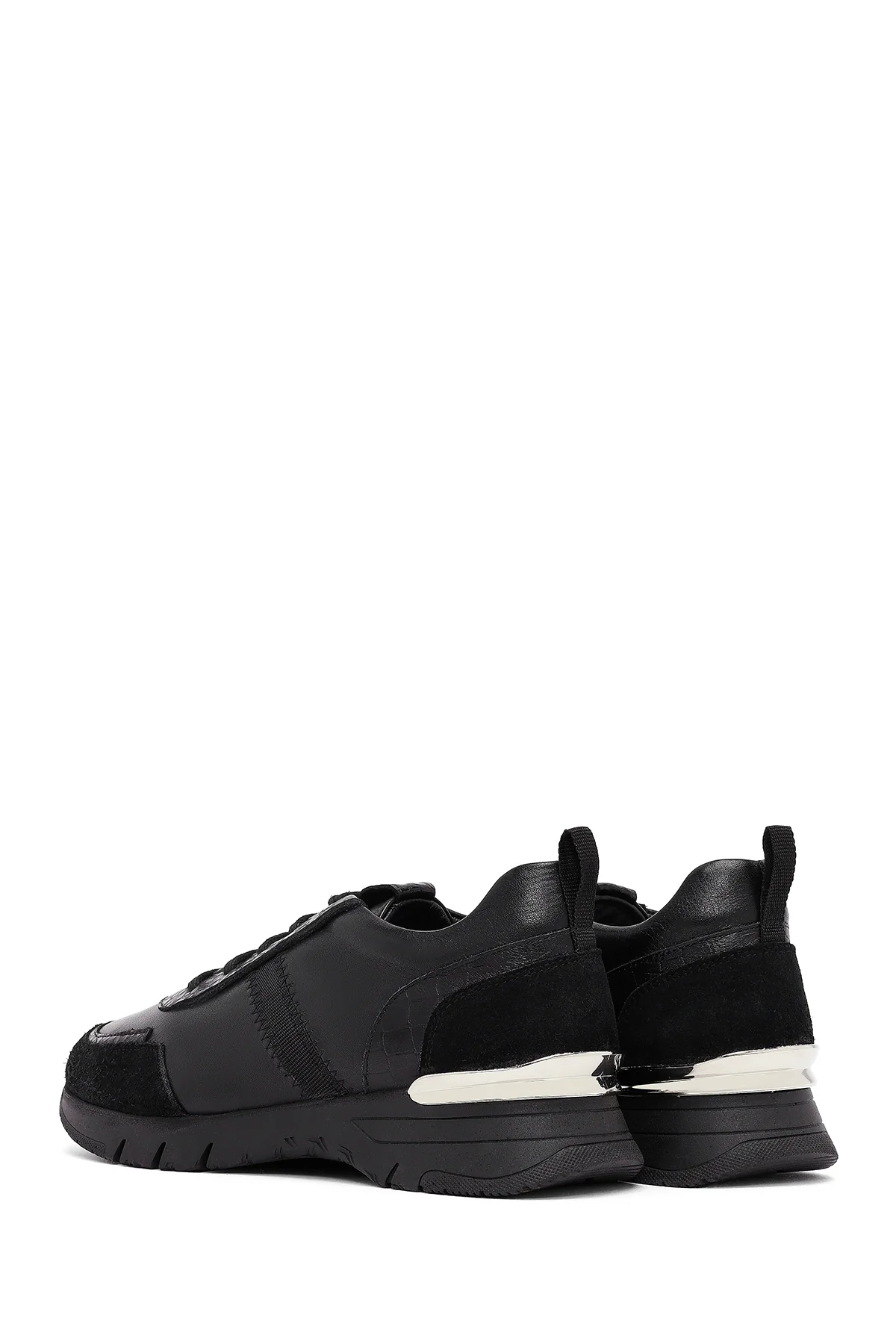 Kadın Siyah Bağcıklı Kalın Tabanlı Deri Sneaker - Image 5