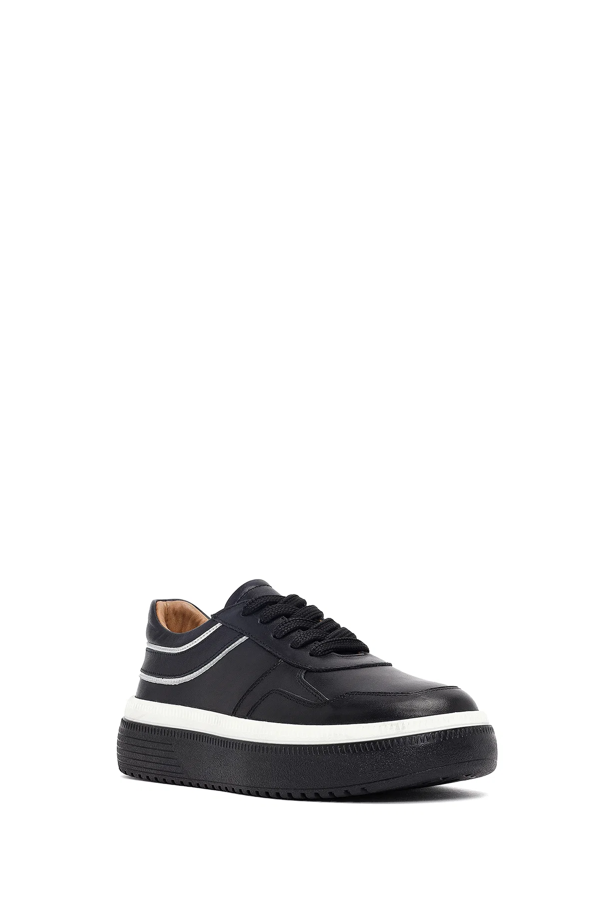 Kadın Siyah Bağcıklı Kalın Tabanlı Deri Sneaker - Image 6