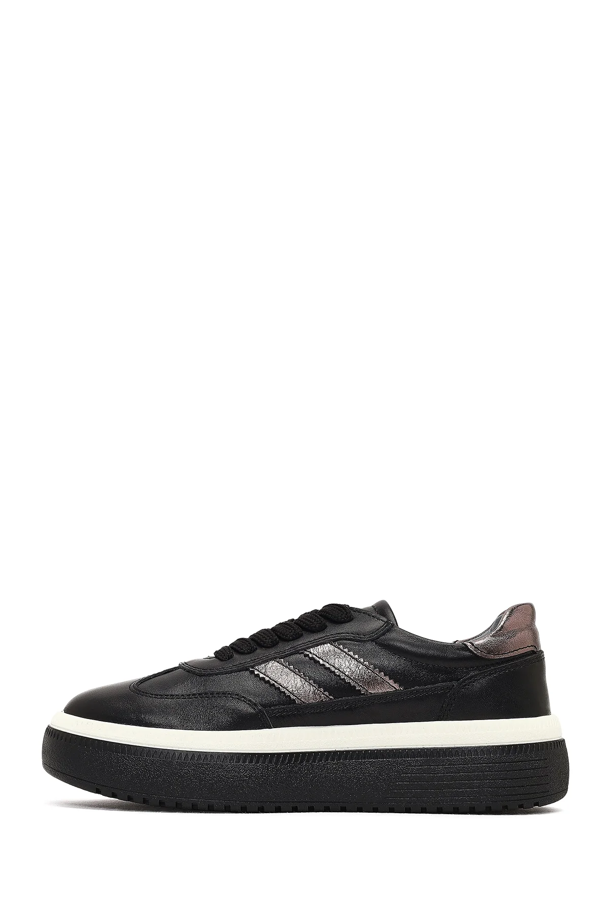 Kadın Siyah Bağcıklı Kalın Tabanlı Deri Sneaker - Image 2