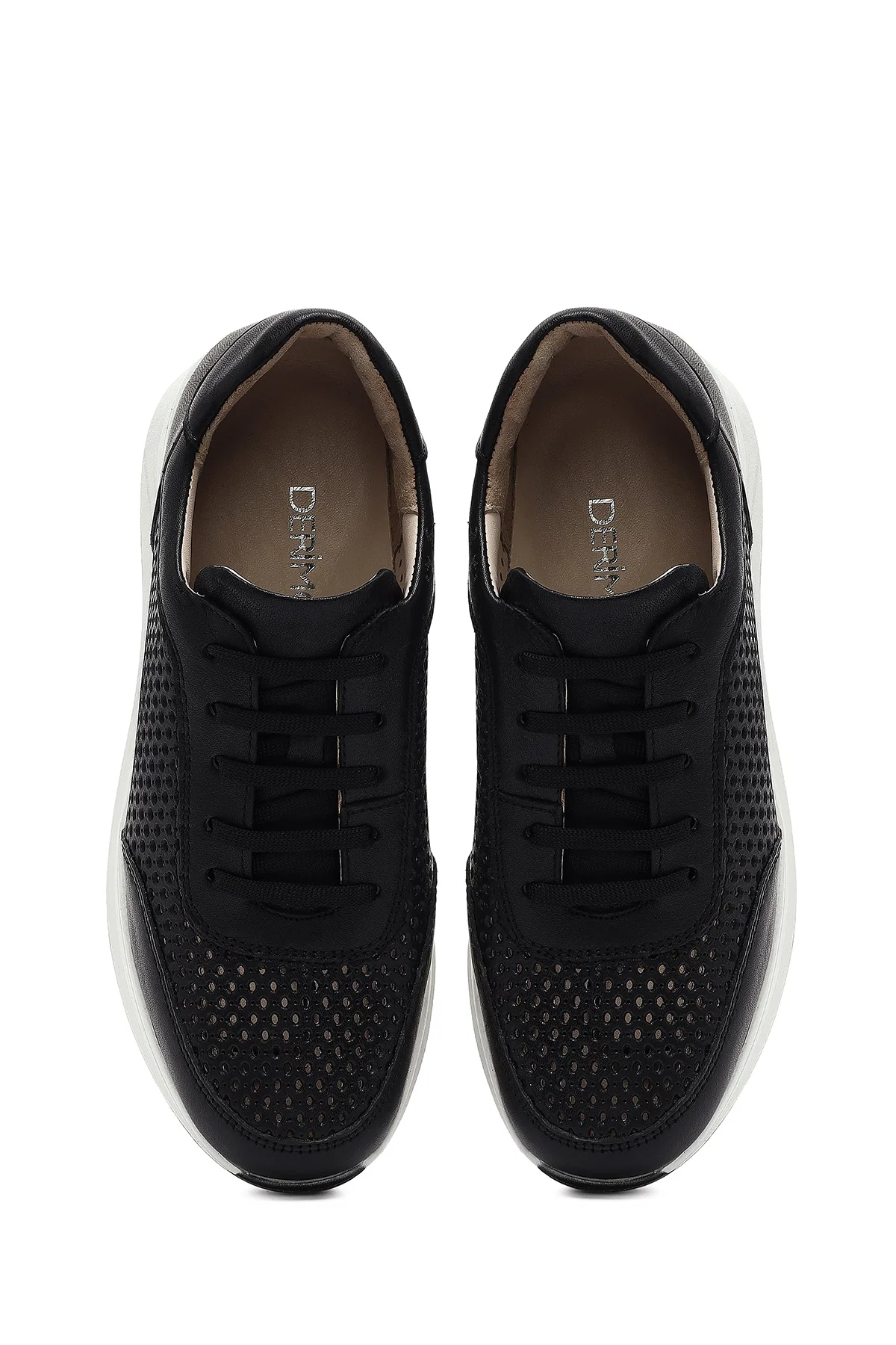 Kadın Siyah Bağcıklı Kalın Tabanlı Deri Sneaker - Image 7