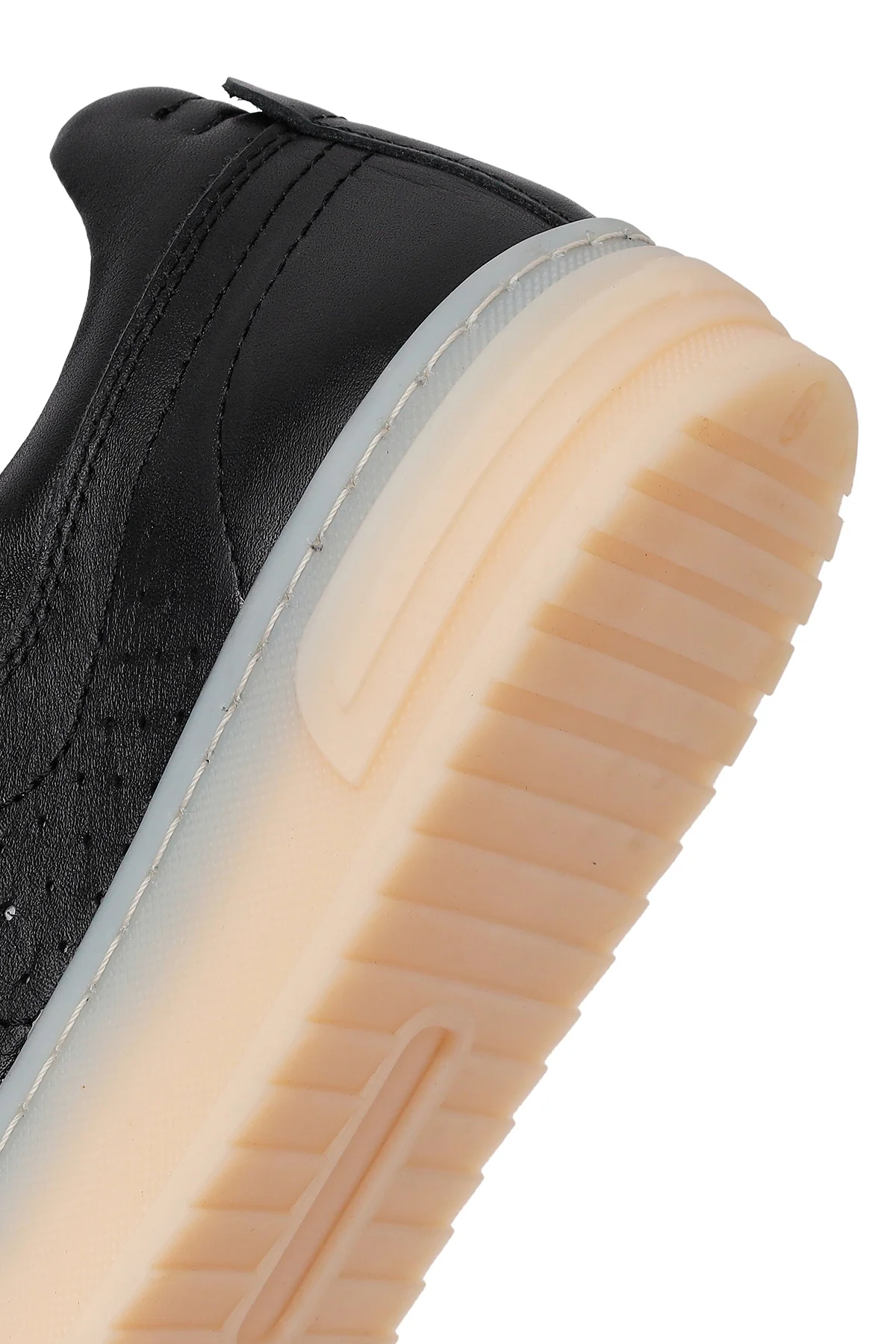 Kadın Siyah Bağcıklı Kalın Tabanlı Deri Sneaker - Image 8