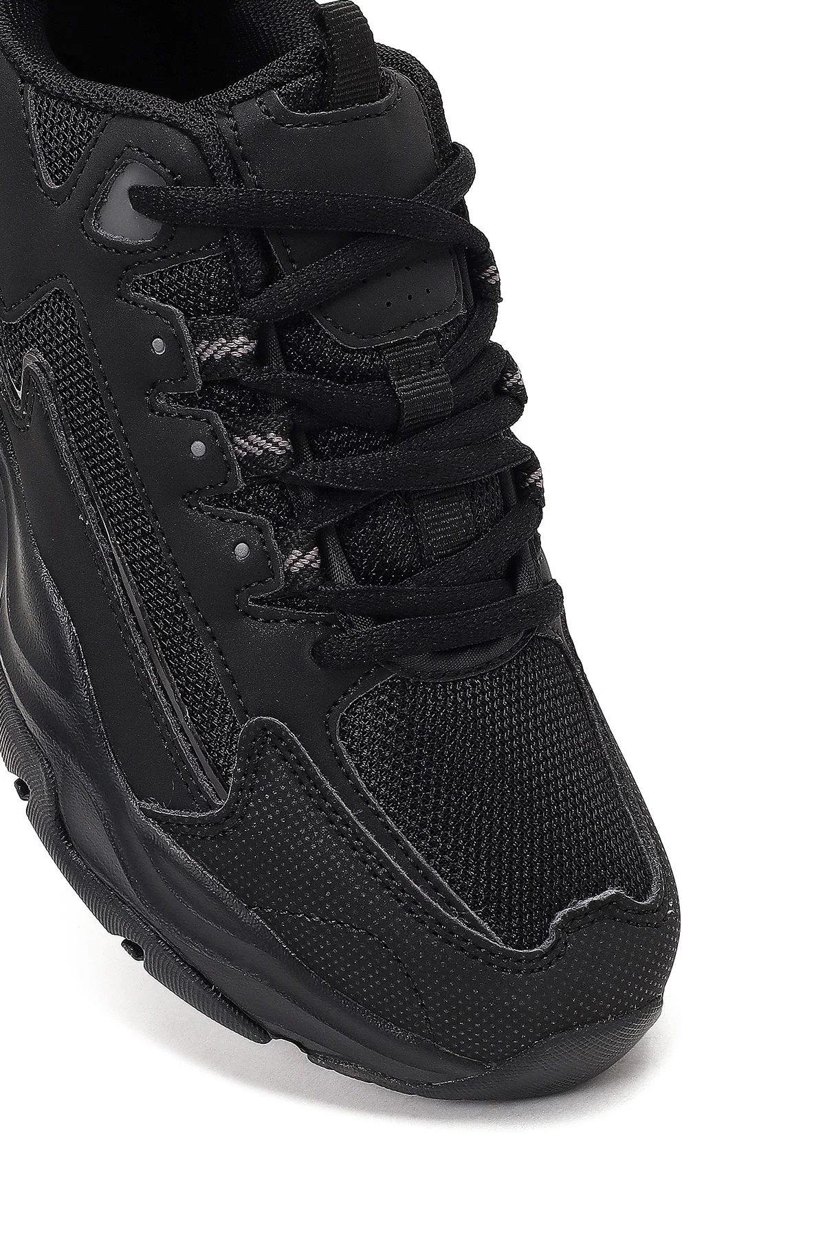Kadın Siyah Bağcıklı Kalın Tabanlı Sneaker - Image 9