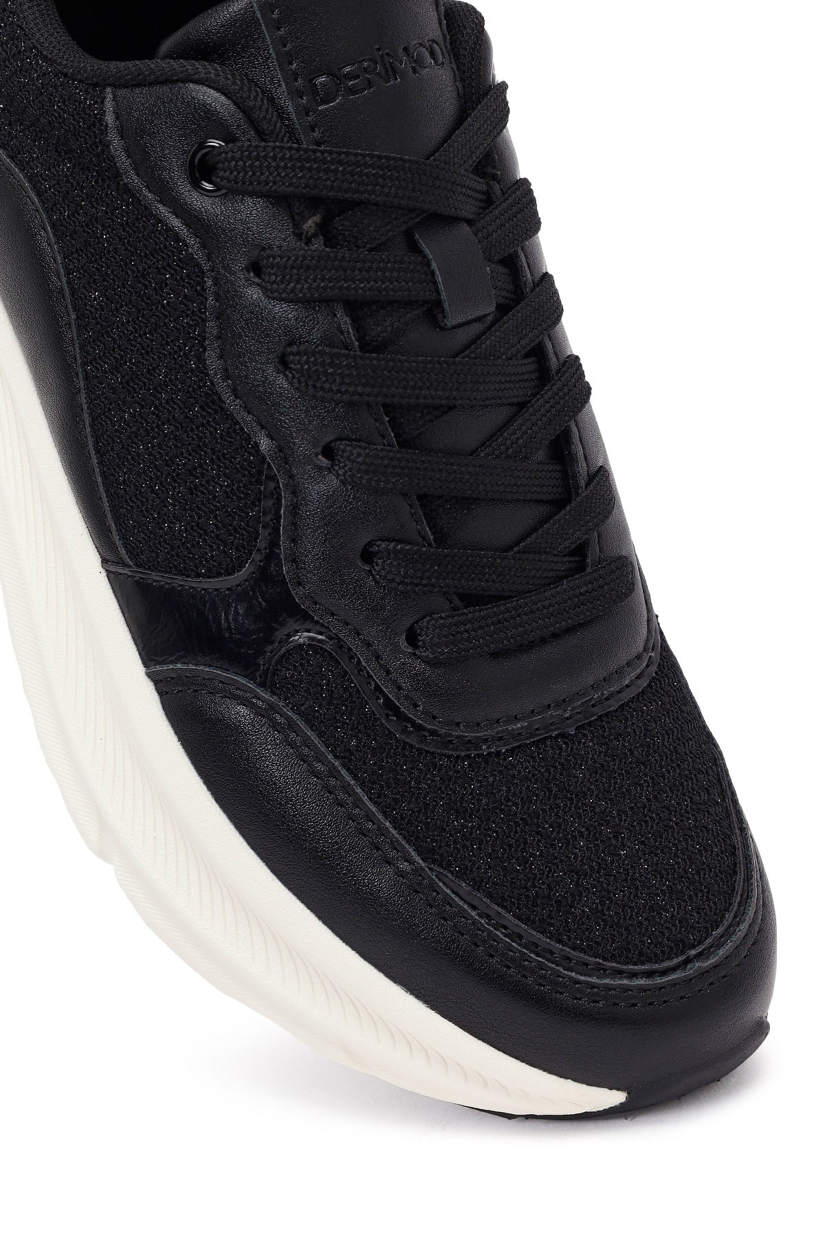 Kadın Siyah Bağcıklı Kalın Tabanlı Sneaker - Image 9