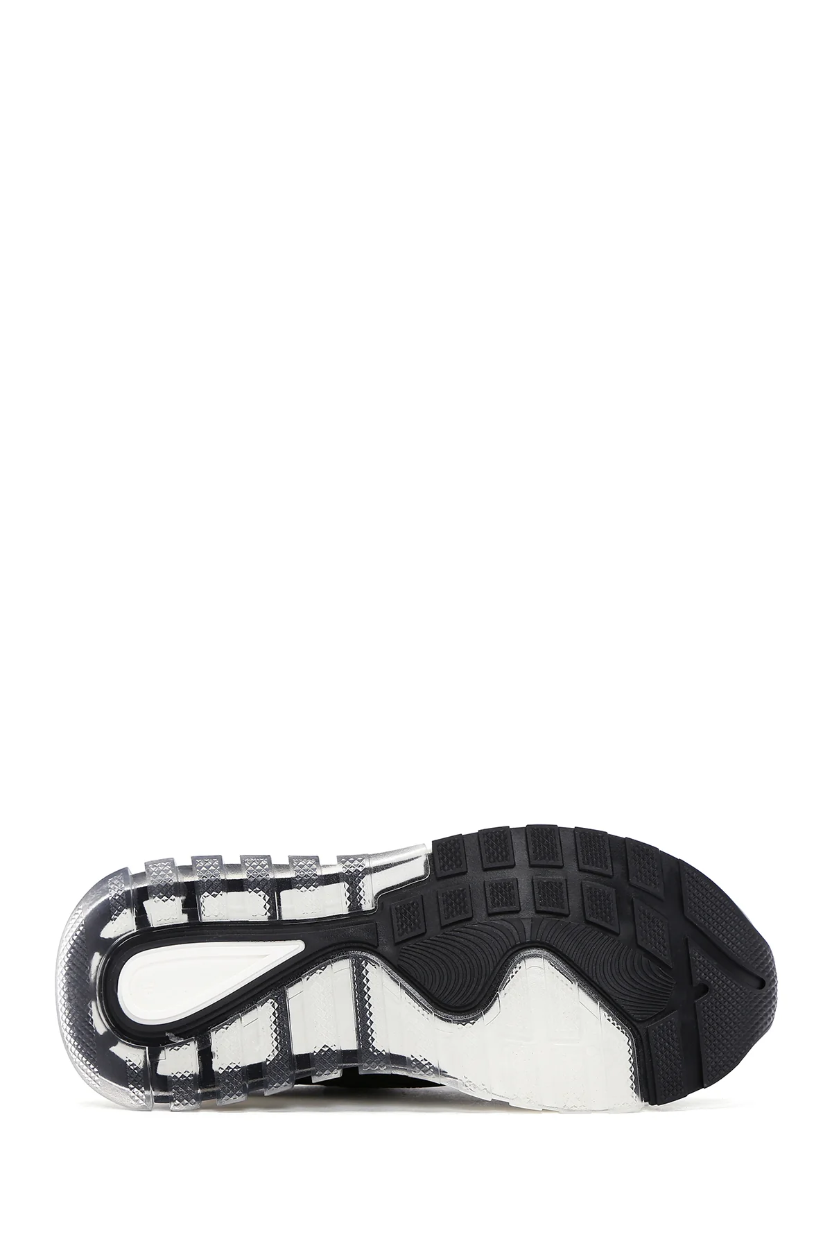 Kadın Siyah Bağcıklı Kalın Tabanlı Spor Sneaker - Image 4