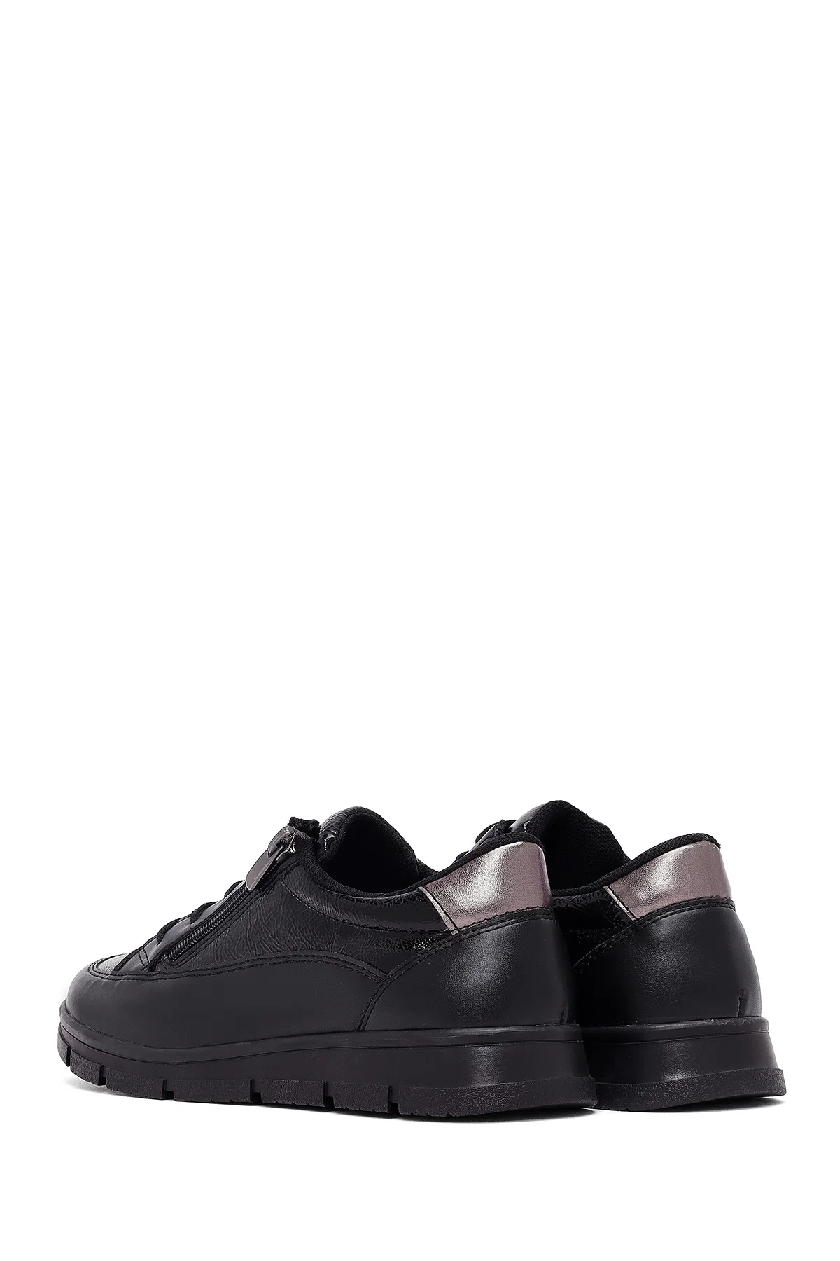 Kadın Siyah Bağcıklı Sneaker - Image 5