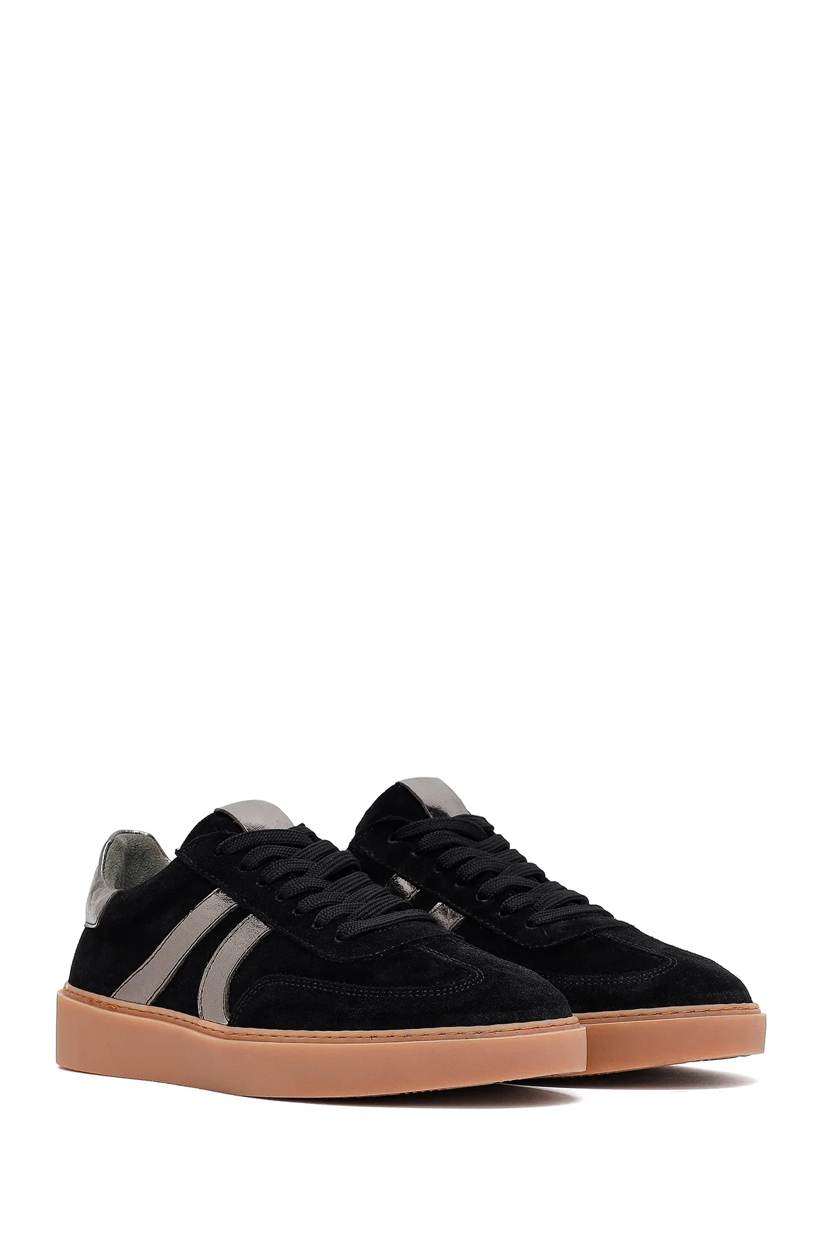 Kadın Siyah Bağcıklı Süet Deri Sneaker - Image 3
