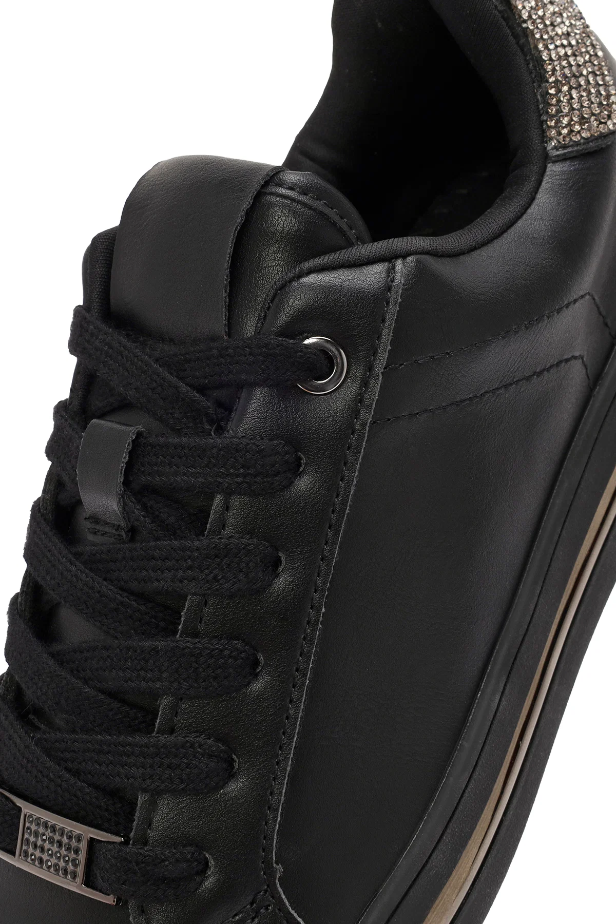 Kadın Siyah Bağcıklı Taşlı Sneaker - Image 9