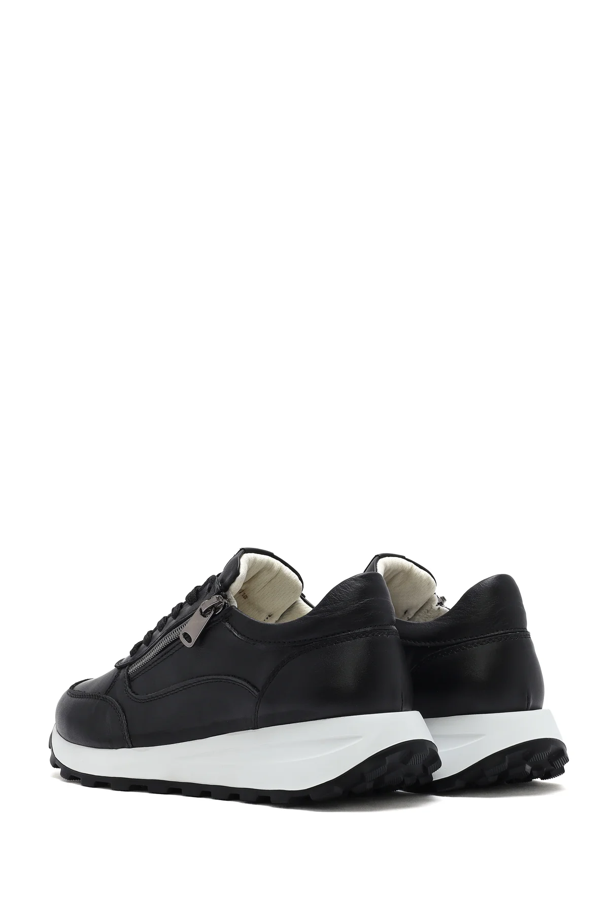 Kadın Siyah Bağcıklı Yandan Fermuarlı Deri Sneaker - Image 6