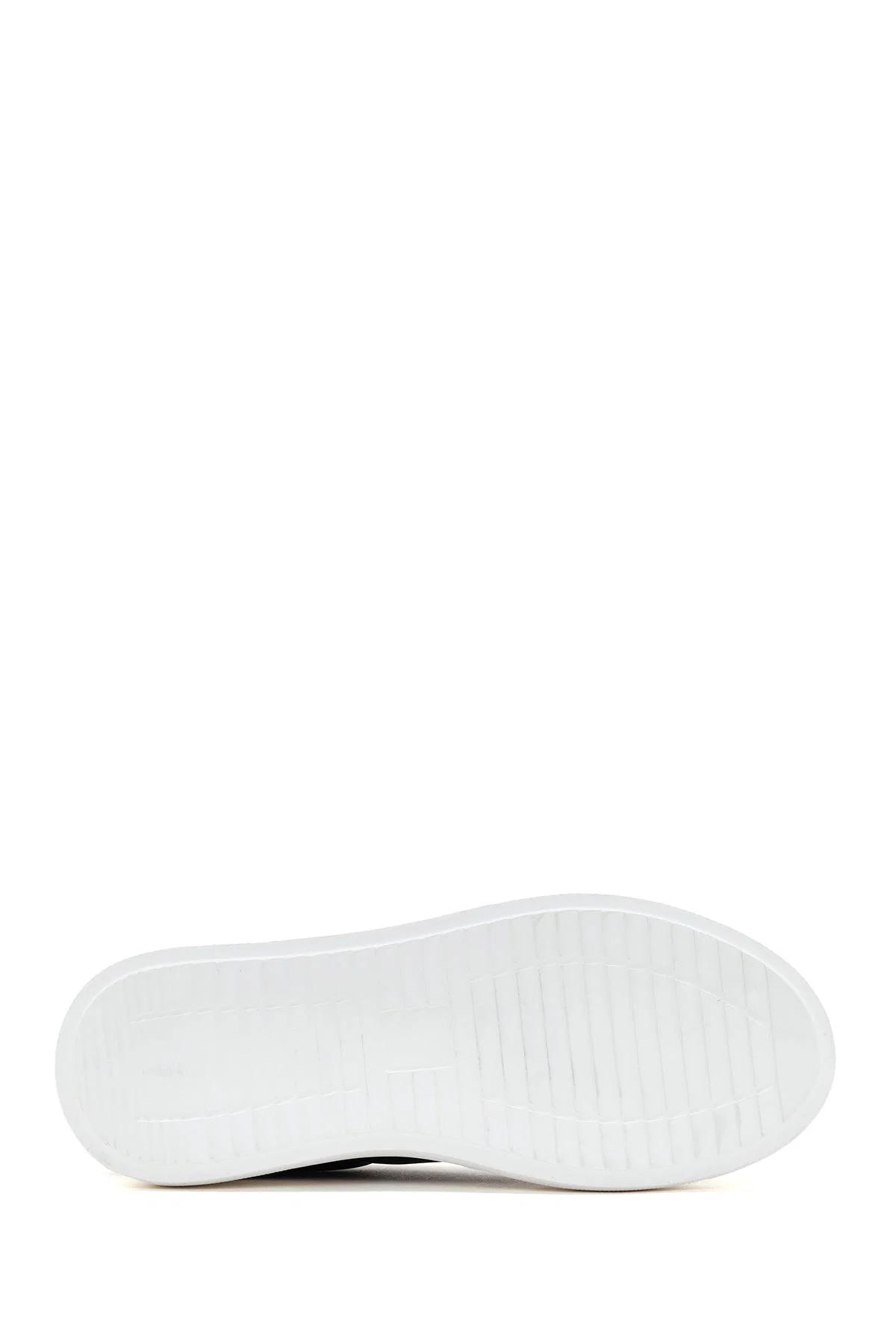 Kadın Siyah Bağcıklı Yüksek Taban Deri Sneaker - Image 4