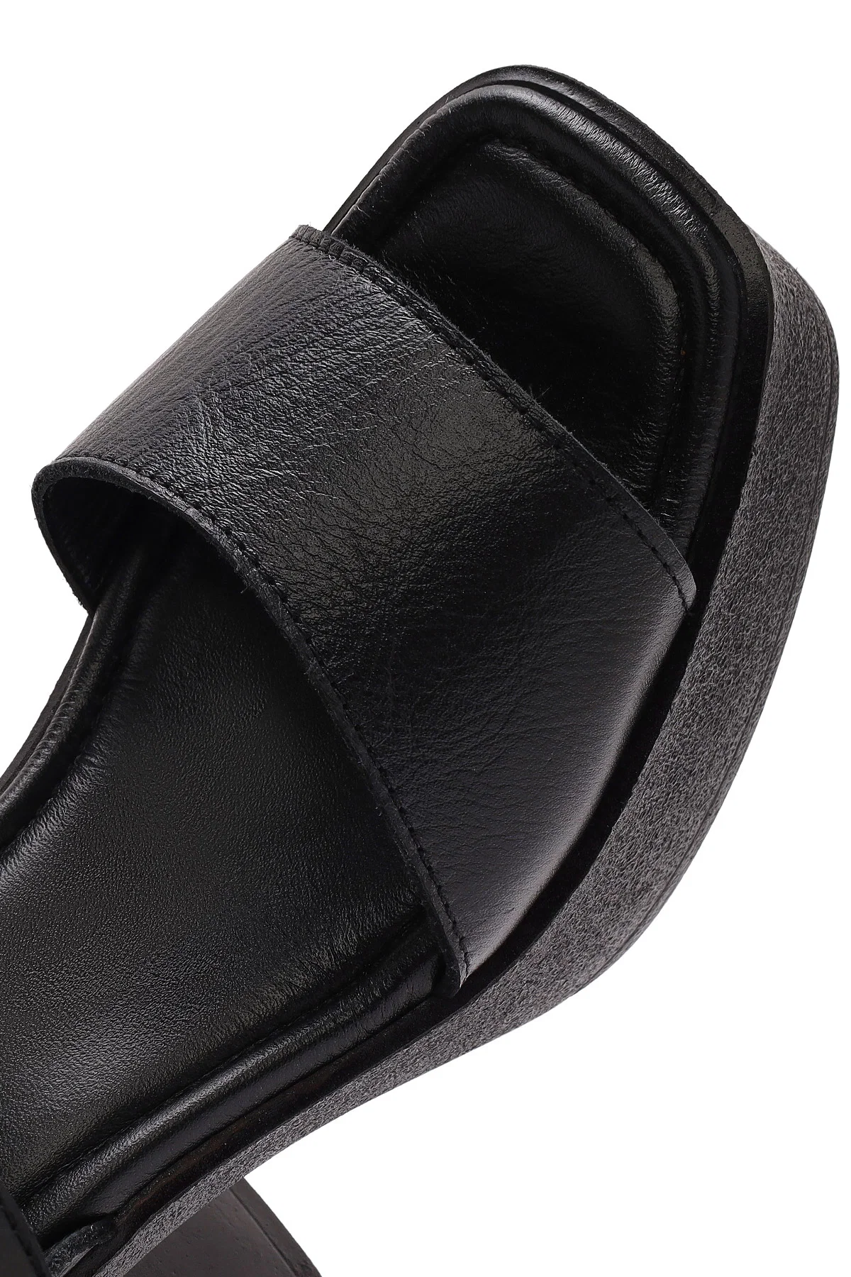 Kadın Siyah Bilekten Tokalı Platform Kalın Yüksek Kalın Topuklu Deri Sandalet - Image 9