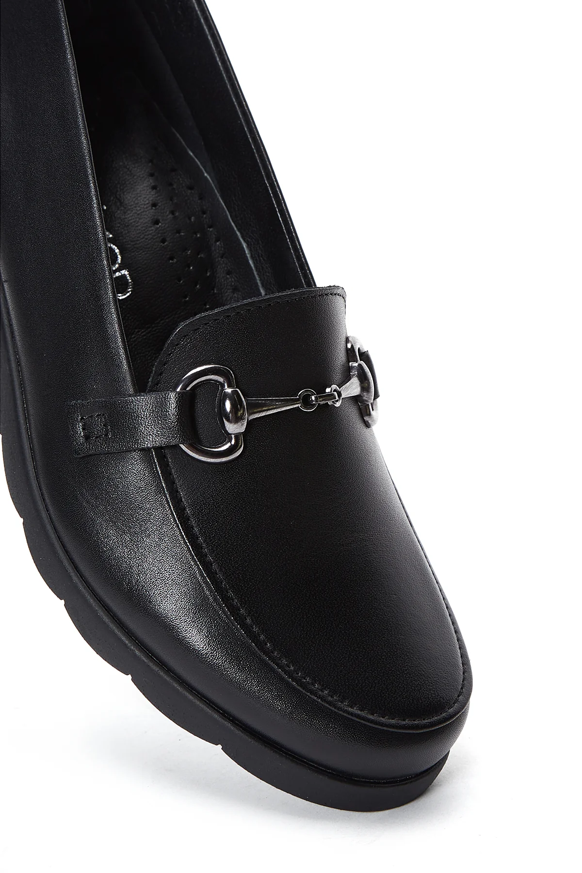 Kadın Siyah Deri Dolgu Topuklu Comfort Loafer - Image 8