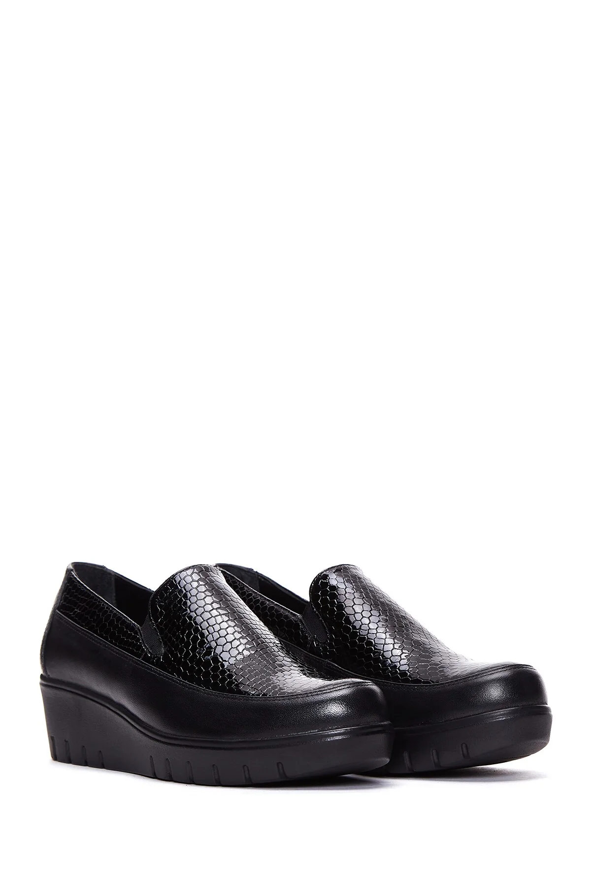 Kadın Siyah Deri Dolgu Topuklu Loafer - Image 3