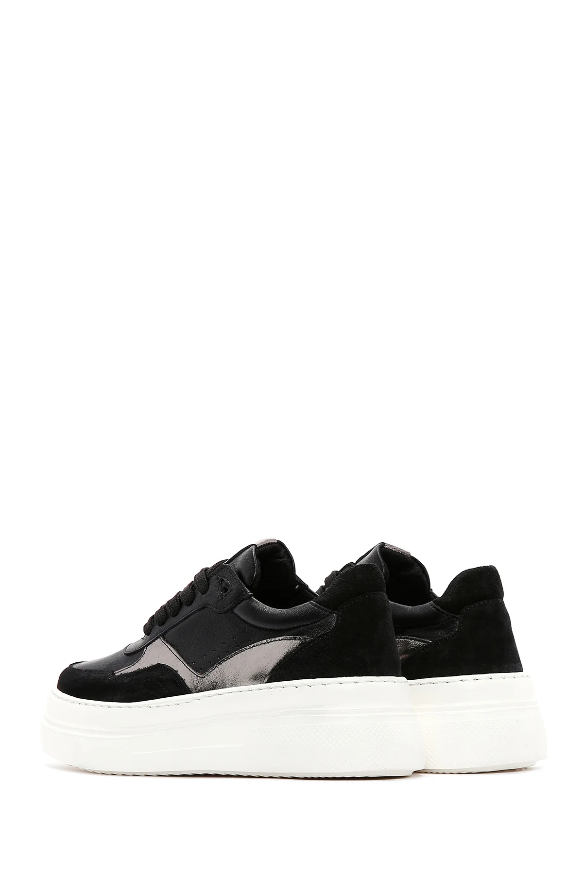 Kadın Siyah Deri Kalın Tabanlı Sneaker - Image 5
