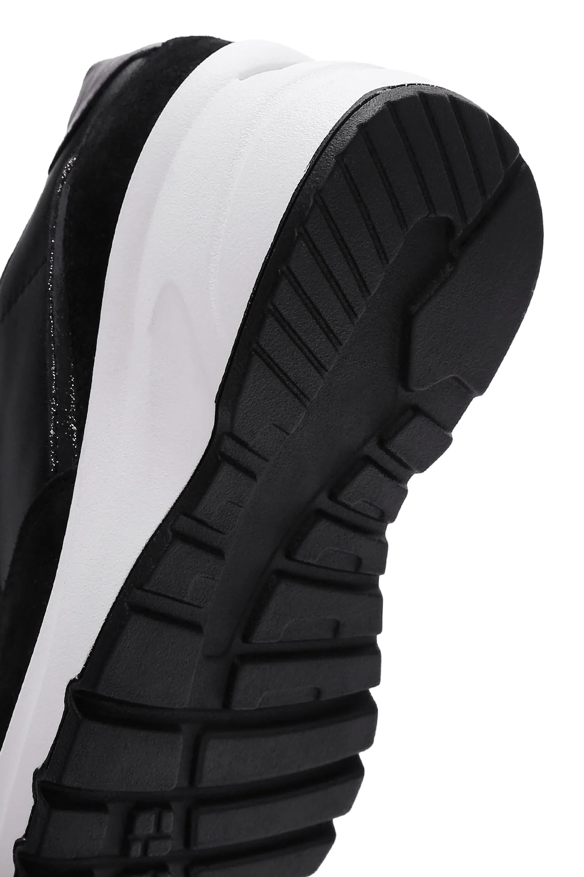 Kadın Siyah Deri Kalın Tabanlı Sneaker - Image 8