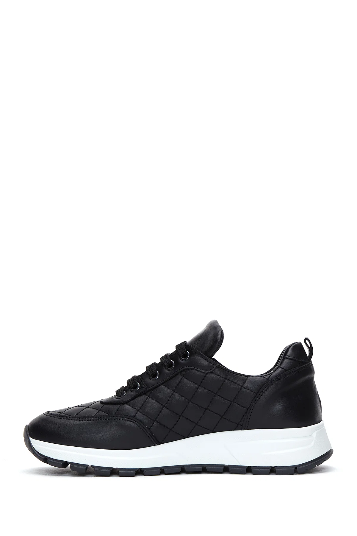 Kadın Siyah Deri Kapitone Sneaker - Image 2